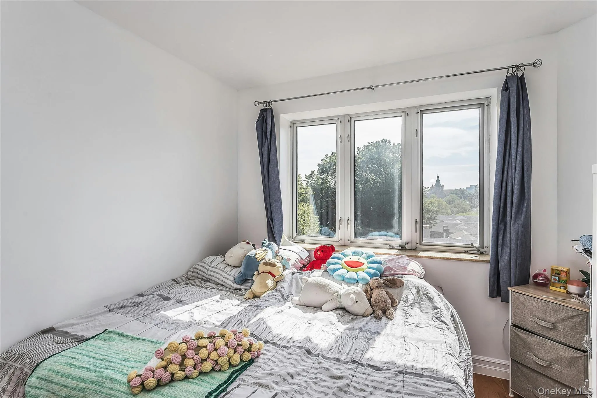 85-10 Elmhurst Avenue, New York, NY, 2 Bedrooms Bedrooms, 4 Rooms Rooms,2 BathroomsBathrooms,Residential,For Rent,Elmhurst,0,1048082 85-10 Elmhurst Avenue, New York, NY, 2 Bedrooms Bedrooms, 4 Rooms Rooms,2 BathroomsBathrooms,Residential,For Rent,Elmhurst,0,1048082