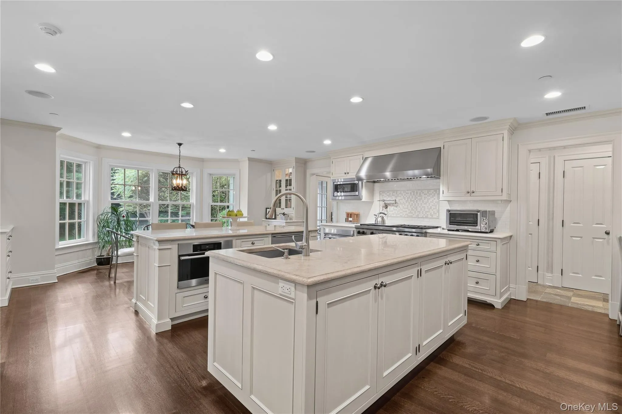 26 Archer Road, Harrison, NY, 6 Bedrooms Bedrooms, 15 Rooms Rooms,7 BathroomsBathrooms,Residential,For Rent,Archer,0,1048085 26 Archer Road, Harrison, NY, 6 Bedrooms Bedrooms, 15 Rooms Rooms,7 BathroomsBathrooms,Residential,For Rent,Archer,0,1048085