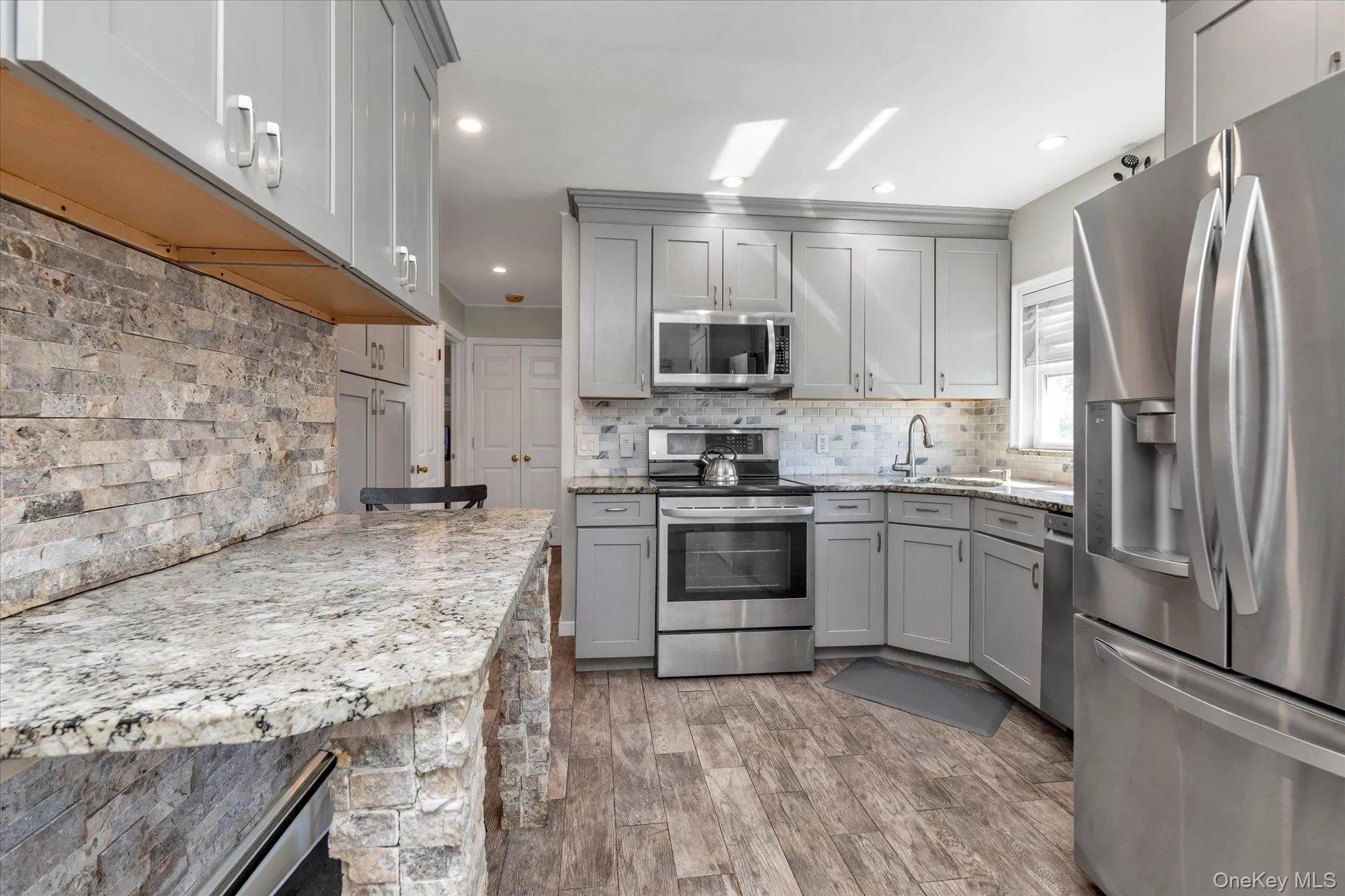 157 Land Lane, Hempstead, NY, 5 Bedrooms Bedrooms, 8 Rooms Rooms,2 BathroomsBathrooms,Residential,For Rent,Land,0,1048088 157 Land Lane, Hempstead, NY, 5 Bedrooms Bedrooms, 8 Rooms Rooms,2 BathroomsBathrooms,Residential,For Rent,Land,0,1048088