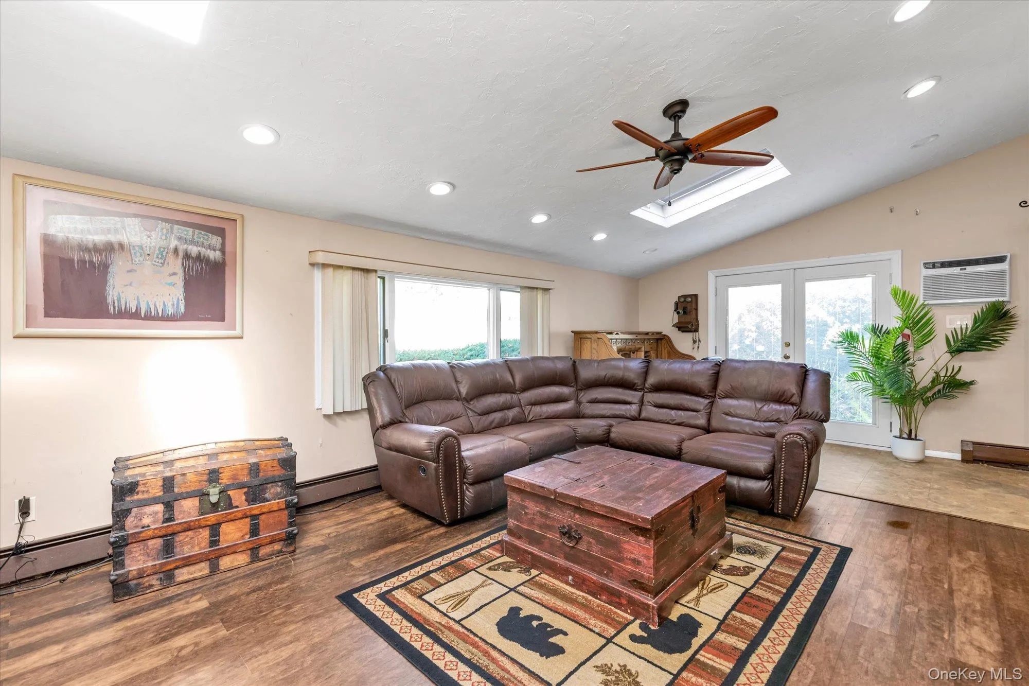157 Land Lane, Hempstead, NY, 5 Bedrooms Bedrooms, 8 Rooms Rooms,2 BathroomsBathrooms,Residential,For Rent,Land,0,1048088 157 Land Lane, Hempstead, NY, 5 Bedrooms Bedrooms, 8 Rooms Rooms,2 BathroomsBathrooms,Residential,For Rent,Land,0,1048088