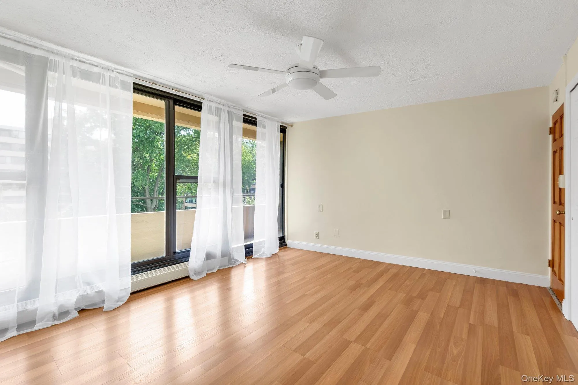 10-01 162 Street, New York, NY, 2 Bedrooms Bedrooms, 4 Rooms Rooms,1 BathroomBathrooms,Residential,For Rent,162,0,1048090 10-01 162 Street, New York, NY, 2 Bedrooms Bedrooms, 4 Rooms Rooms,1 BathroomBathrooms,Residential,For Rent,162,0,1048090