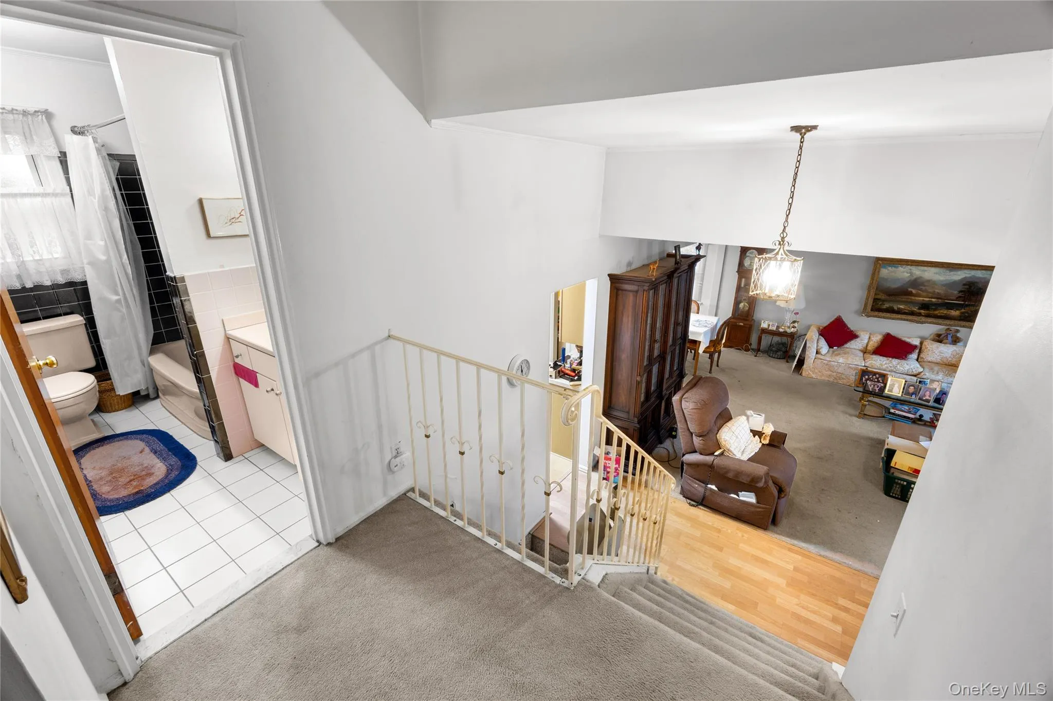 7 Barby Lane, Oyster Bay, NY, 4 Bedrooms Bedrooms, 7 Rooms Rooms,3 BathroomsBathrooms,Residential,For Rent,Barby,0,1048093 7 Barby Lane, Oyster Bay, NY, 4 Bedrooms Bedrooms, 7 Rooms Rooms,3 BathroomsBathrooms,Residential,For Rent,Barby,0,1048093