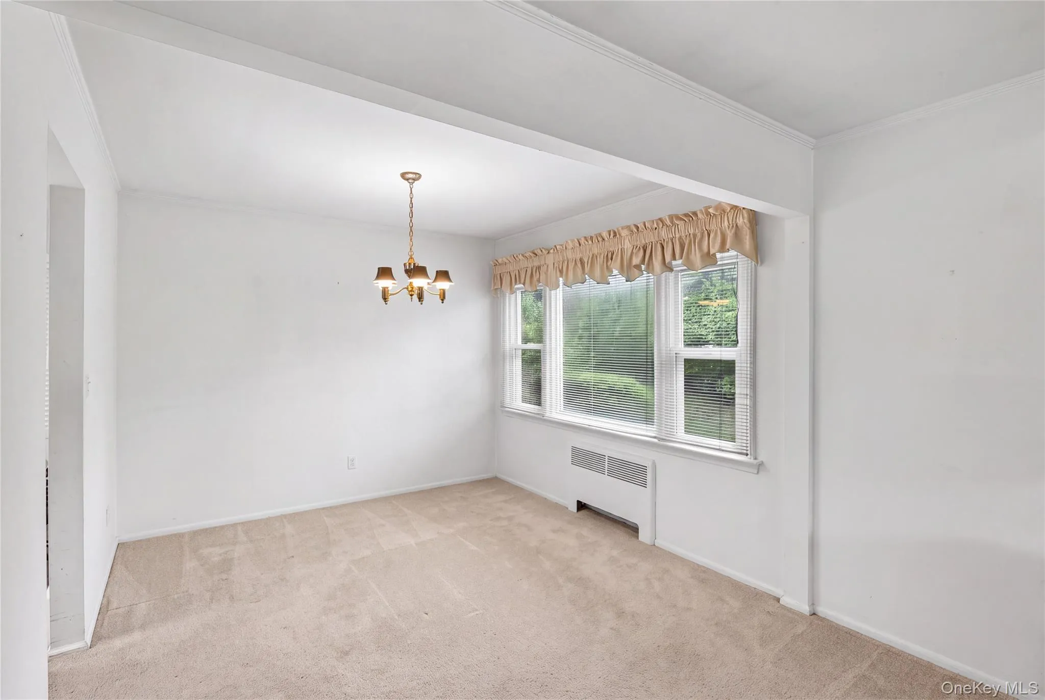 7 Barby Lane, Oyster Bay, NY, 4 Bedrooms Bedrooms, 7 Rooms Rooms,3 BathroomsBathrooms,Residential,For Rent,Barby,0,1048093 7 Barby Lane, Oyster Bay, NY, 4 Bedrooms Bedrooms, 7 Rooms Rooms,3 BathroomsBathrooms,Residential,For Rent,Barby,0,1048093