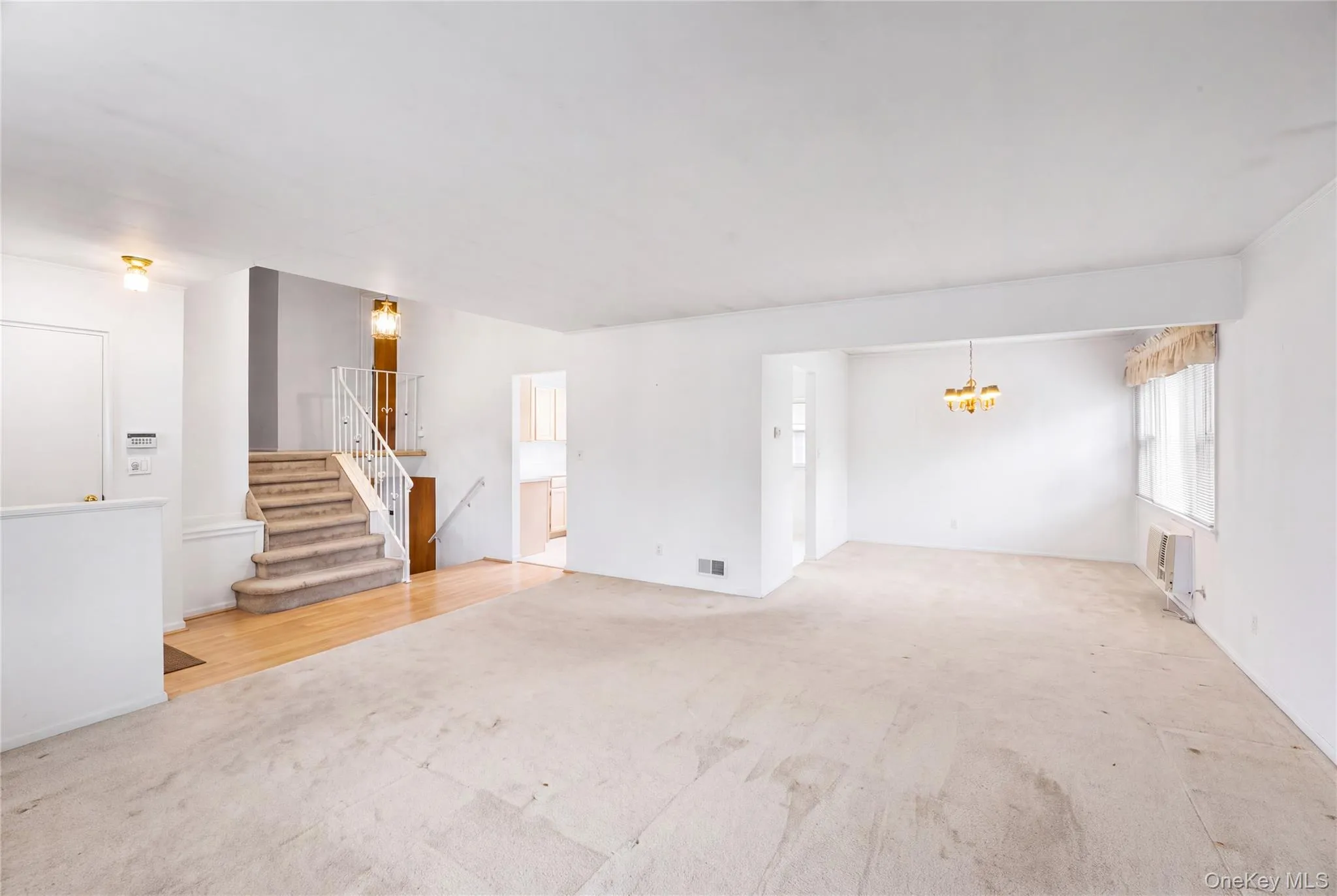7 Barby Lane, Oyster Bay, NY, 4 Bedrooms Bedrooms, 7 Rooms Rooms,3 BathroomsBathrooms,Residential,For Rent,Barby,0,1048093 7 Barby Lane, Oyster Bay, NY, 4 Bedrooms Bedrooms, 7 Rooms Rooms,3 BathroomsBathrooms,Residential,For Rent,Barby,0,1048093