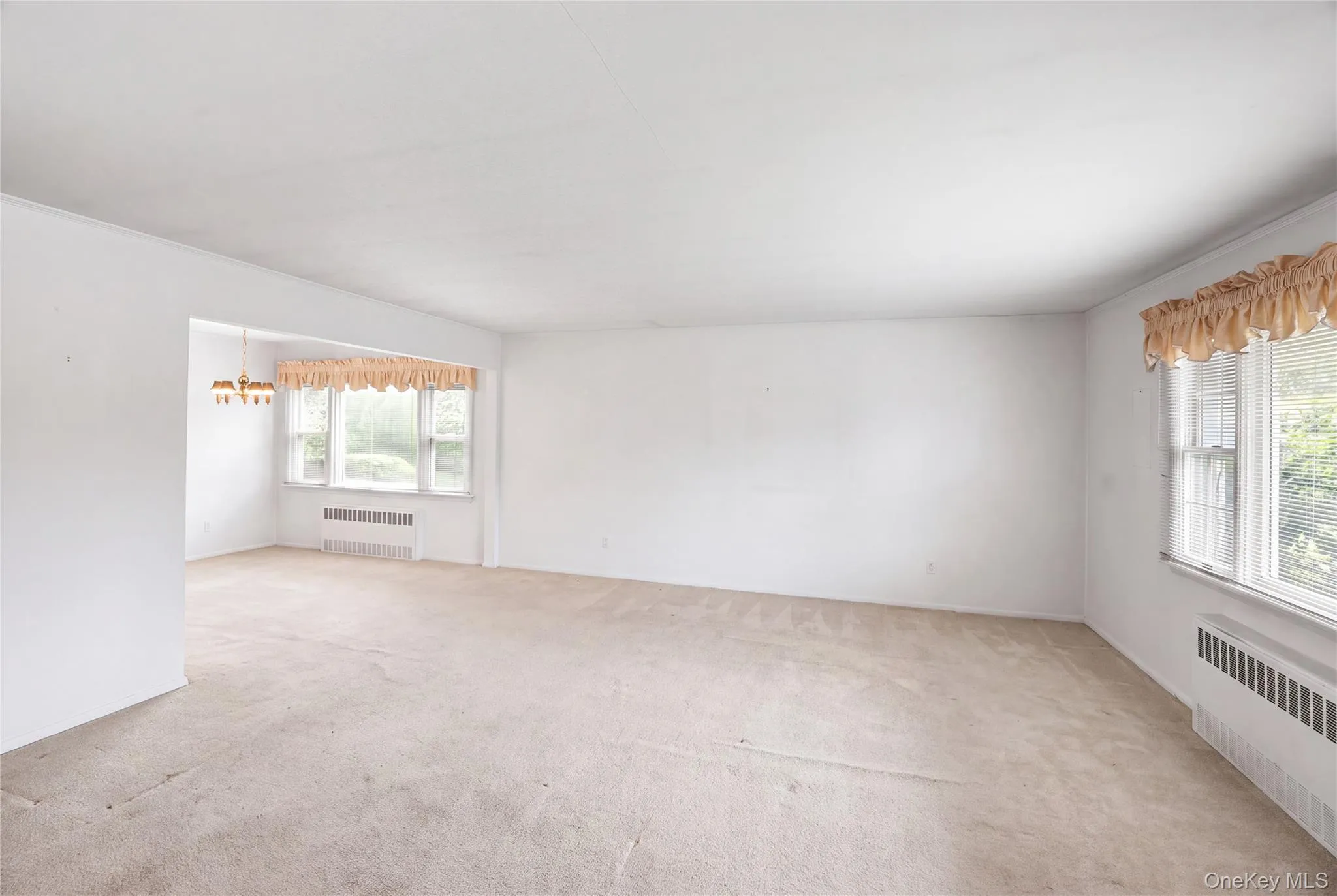 7 Barby Lane, Oyster Bay, NY, 4 Bedrooms Bedrooms, 7 Rooms Rooms,3 BathroomsBathrooms,Residential,For Rent,Barby,0,1048093 7 Barby Lane, Oyster Bay, NY, 4 Bedrooms Bedrooms, 7 Rooms Rooms,3 BathroomsBathrooms,Residential,For Rent,Barby,0,1048093