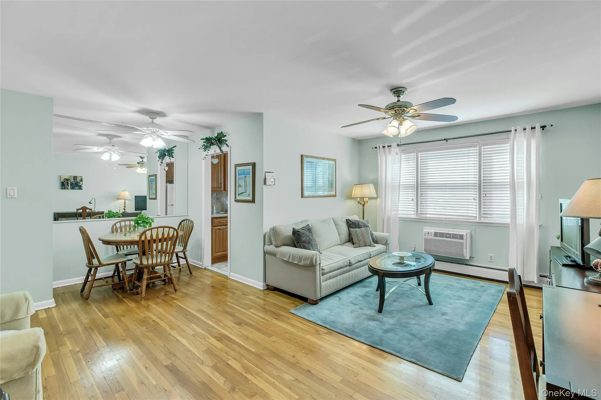 4030 Jerusalem Avenue, Hempstead, NY, 1 Bedroom Bedrooms, 4 Rooms Rooms,1 BathroomBathrooms,Residential,For Rent,Jerusalem,0,1048095 4030 Jerusalem Avenue, Hempstead, NY, 1 Bedroom Bedrooms, 4 Rooms Rooms,1 BathroomBathrooms,Residential,For Rent,Jerusalem,0,1048095