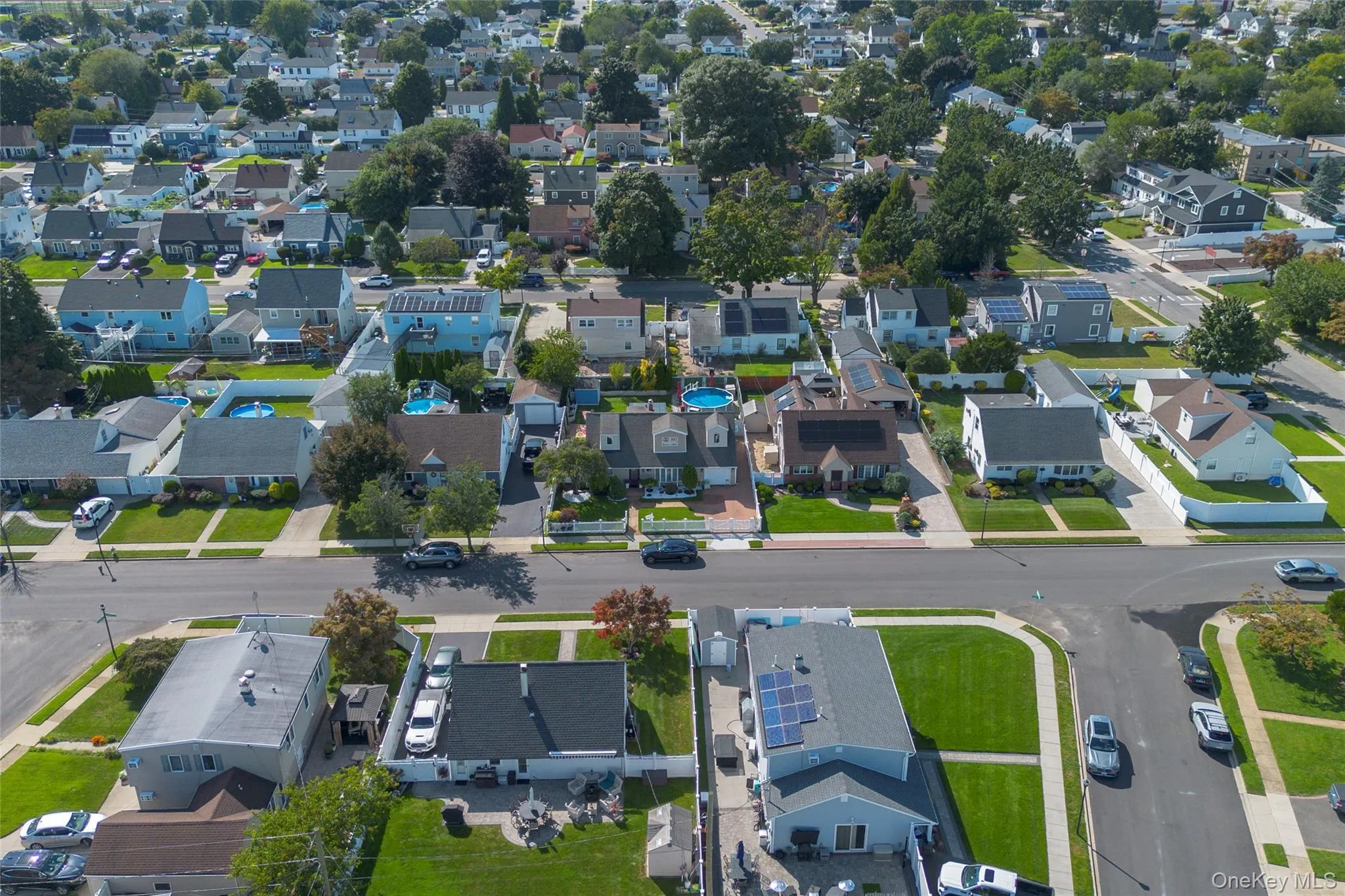 114 Southberry Lane, Hempstead, NY, 5 Bedrooms Bedrooms, 8 Rooms Rooms,2 BathroomsBathrooms,Residential,For Rent,Southberry,0,1048100 114 Southberry Lane, Hempstead, NY, 5 Bedrooms Bedrooms, 8 Rooms Rooms,2 BathroomsBathrooms,Residential,For Rent,Southberry,0,1048100