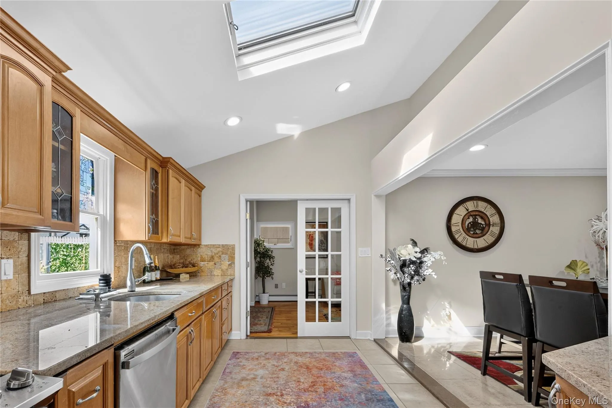 114 Southberry Lane, Hempstead, NY, 5 Bedrooms Bedrooms, 8 Rooms Rooms,2 BathroomsBathrooms,Residential,For Rent,Southberry,0,1048100 114 Southberry Lane, Hempstead, NY, 5 Bedrooms Bedrooms, 8 Rooms Rooms,2 BathroomsBathrooms,Residential,For Rent,Southberry,0,1048100