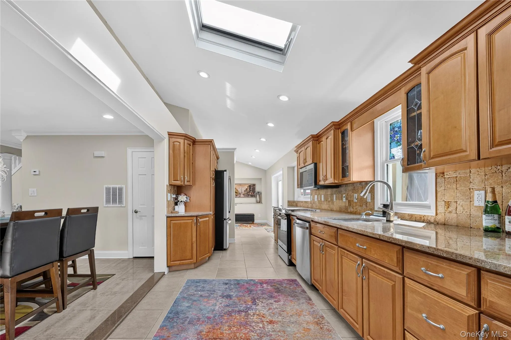 114 Southberry Lane, Hempstead, NY, 5 Bedrooms Bedrooms, 8 Rooms Rooms,2 BathroomsBathrooms,Residential,For Rent,Southberry,0,1048100 114 Southberry Lane, Hempstead, NY, 5 Bedrooms Bedrooms, 8 Rooms Rooms,2 BathroomsBathrooms,Residential,For Rent,Southberry,0,1048100
