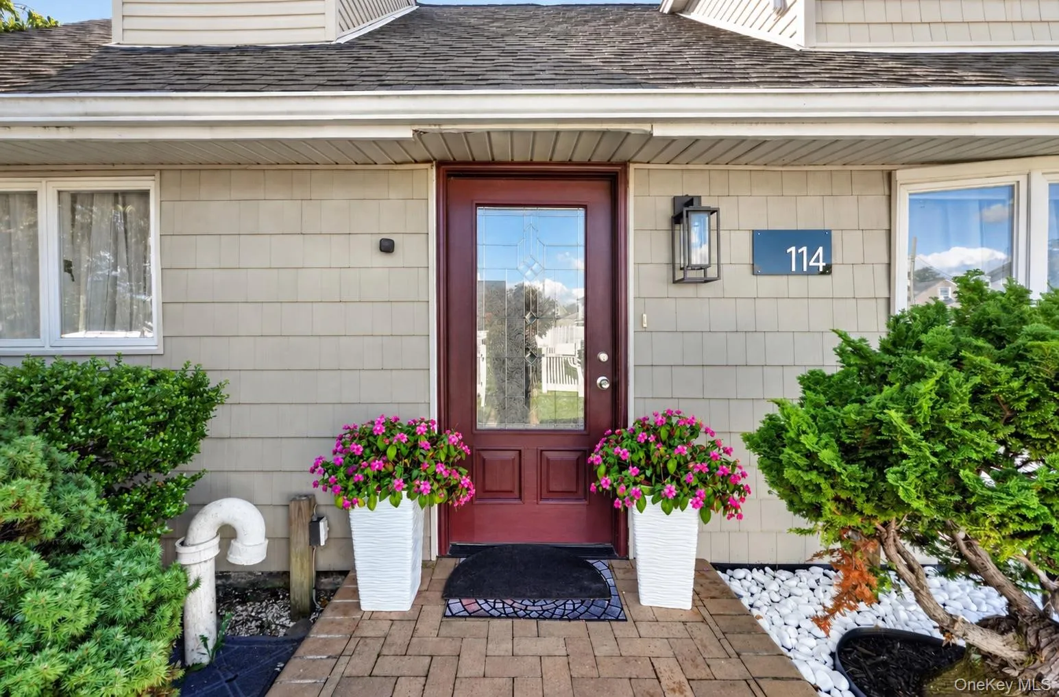 114 Southberry Lane, Hempstead, NY, 5 Bedrooms Bedrooms, 8 Rooms Rooms,2 BathroomsBathrooms,Residential,For Rent,Southberry,0,1048100 114 Southberry Lane, Hempstead, NY, 5 Bedrooms Bedrooms, 8 Rooms Rooms,2 BathroomsBathrooms,Residential,For Rent,Southberry,0,1048100