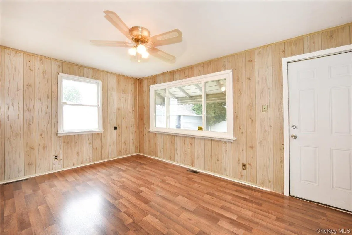 235 Madison Avenue, Hempstead, NY, 3 Bedrooms Bedrooms, 7 Rooms Rooms,1 BathroomBathrooms,Residential,For Rent,Madison,0,1048104 235 Madison Avenue, Hempstead, NY, 3 Bedrooms Bedrooms, 7 Rooms Rooms,1 BathroomBathrooms,Residential,For Rent,Madison,0,1048104