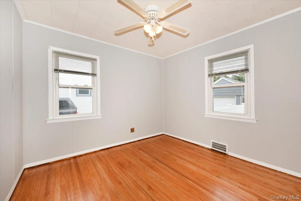 235 Madison Avenue, Hempstead, NY, 3 Bedrooms Bedrooms, 7 Rooms Rooms,1 BathroomBathrooms,Residential,For Rent,Madison,0,1048104 235 Madison Avenue, Hempstead, NY, 3 Bedrooms Bedrooms, 7 Rooms Rooms,1 BathroomBathrooms,Residential,For Rent,Madison,0,1048104