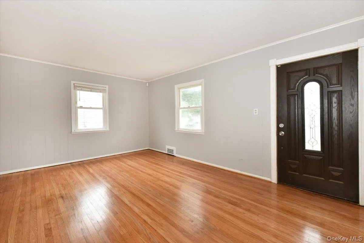 235 Madison Avenue, Hempstead, NY, 3 Bedrooms Bedrooms, 7 Rooms Rooms,1 BathroomBathrooms,Residential,For Rent,Madison,0,1048104 235 Madison Avenue, Hempstead, NY, 3 Bedrooms Bedrooms, 7 Rooms Rooms,1 BathroomBathrooms,Residential,For Rent,Madison,0,1048104
