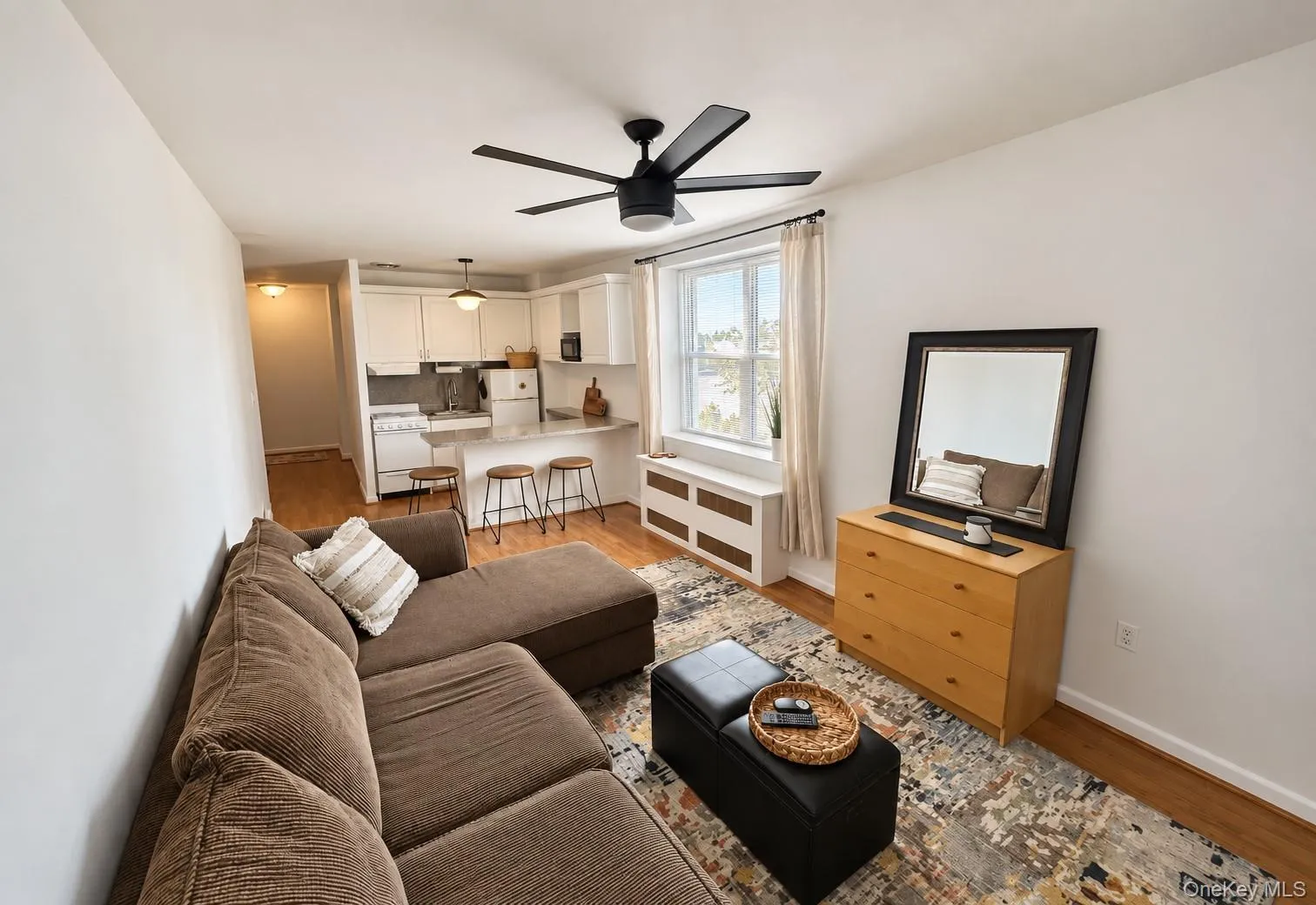 855 Broadway, Long Beach, NY, 2 Rooms Rooms,1 BathroomBathrooms,Residential Lease,For Rent,Broadway,0,1048109 855 Broadway, Long Beach, NY, 2 Rooms Rooms,1 BathroomBathrooms,Residential Lease,For Rent,Broadway,0,1048109