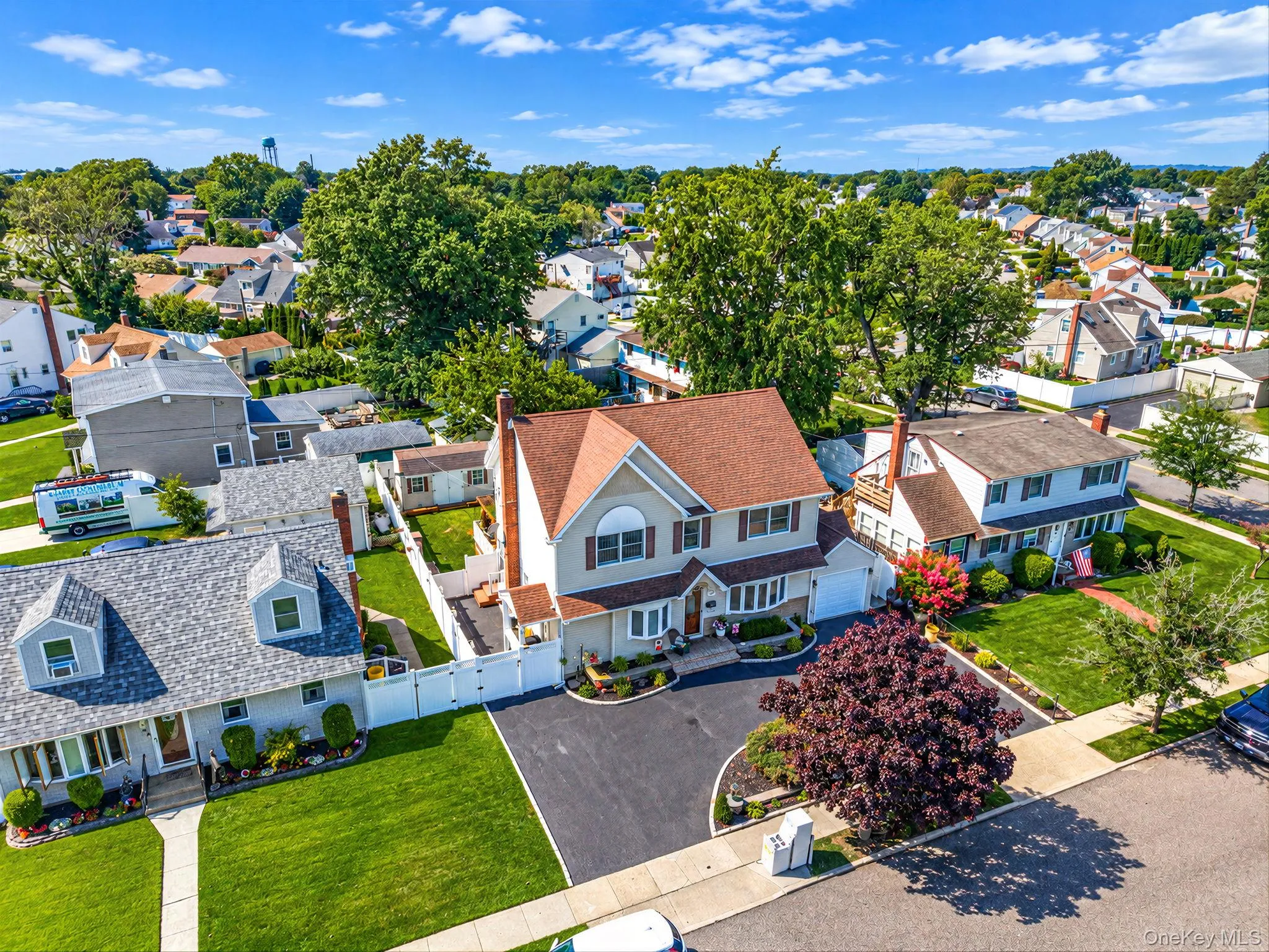 16 Salem Road, Oyster Bay, NY, 3 Bedrooms Bedrooms, 8 Rooms Rooms,3 BathroomsBathrooms,Residential,For Rent,Salem,0,1048114 16 Salem Road, Oyster Bay, NY, 3 Bedrooms Bedrooms, 8 Rooms Rooms,3 BathroomsBathrooms,Residential,For Rent,Salem,0,1048114