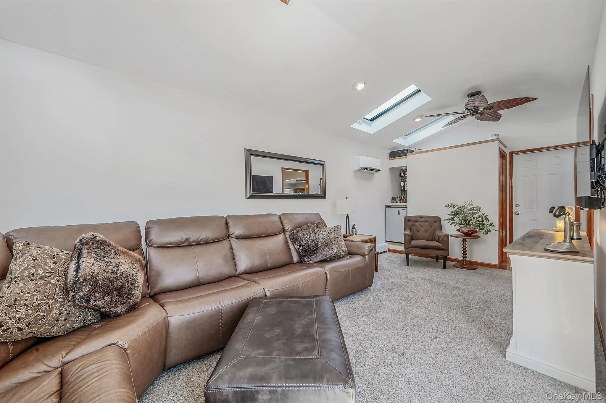 16 Salem Road, Oyster Bay, NY, 3 Bedrooms Bedrooms, 8 Rooms Rooms,3 BathroomsBathrooms,Residential,For Rent,Salem,0,1048114 16 Salem Road, Oyster Bay, NY, 3 Bedrooms Bedrooms, 8 Rooms Rooms,3 BathroomsBathrooms,Residential,For Rent,Salem,0,1048114