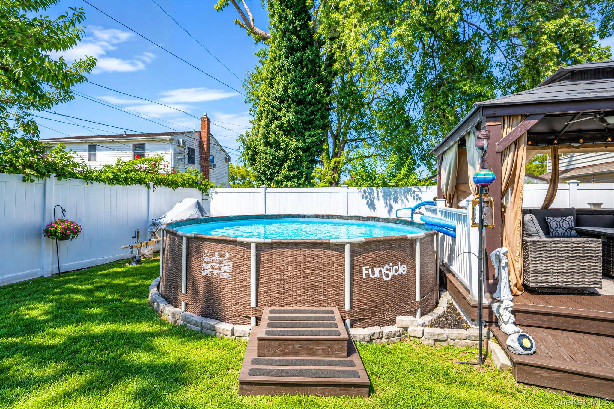 16 Salem Road, Oyster Bay, NY, 3 Bedrooms Bedrooms, 8 Rooms Rooms,3 BathroomsBathrooms,Residential,For Rent,Salem,0,1048114 16 Salem Road, Oyster Bay, NY, 3 Bedrooms Bedrooms, 8 Rooms Rooms,3 BathroomsBathrooms,Residential,For Rent,Salem,0,1048114