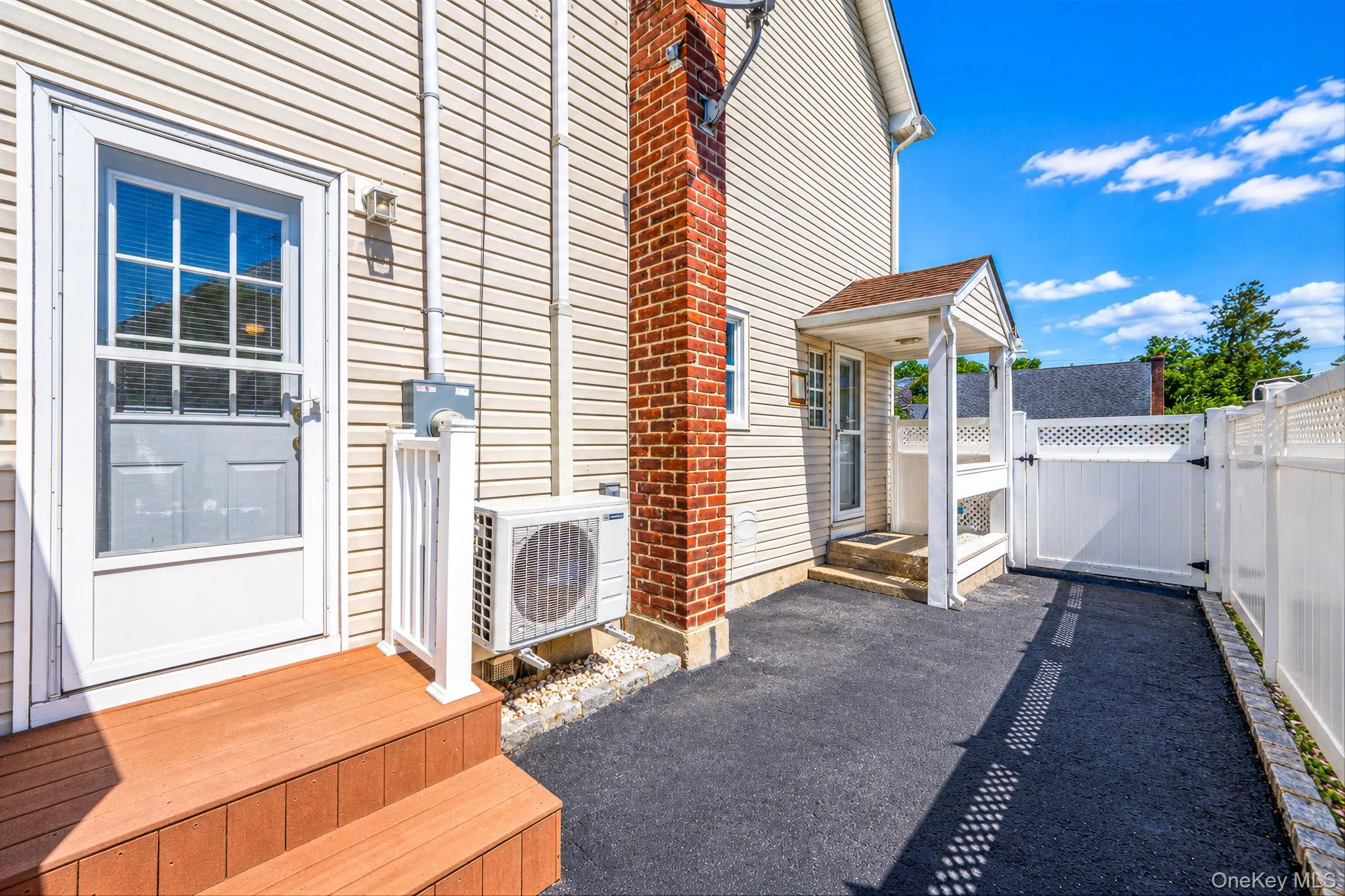 16 Salem Road, Oyster Bay, NY, 3 Bedrooms Bedrooms, 8 Rooms Rooms,3 BathroomsBathrooms,Residential,For Rent,Salem,0,1048114 16 Salem Road, Oyster Bay, NY, 3 Bedrooms Bedrooms, 8 Rooms Rooms,3 BathroomsBathrooms,Residential,For Rent,Salem,0,1048114