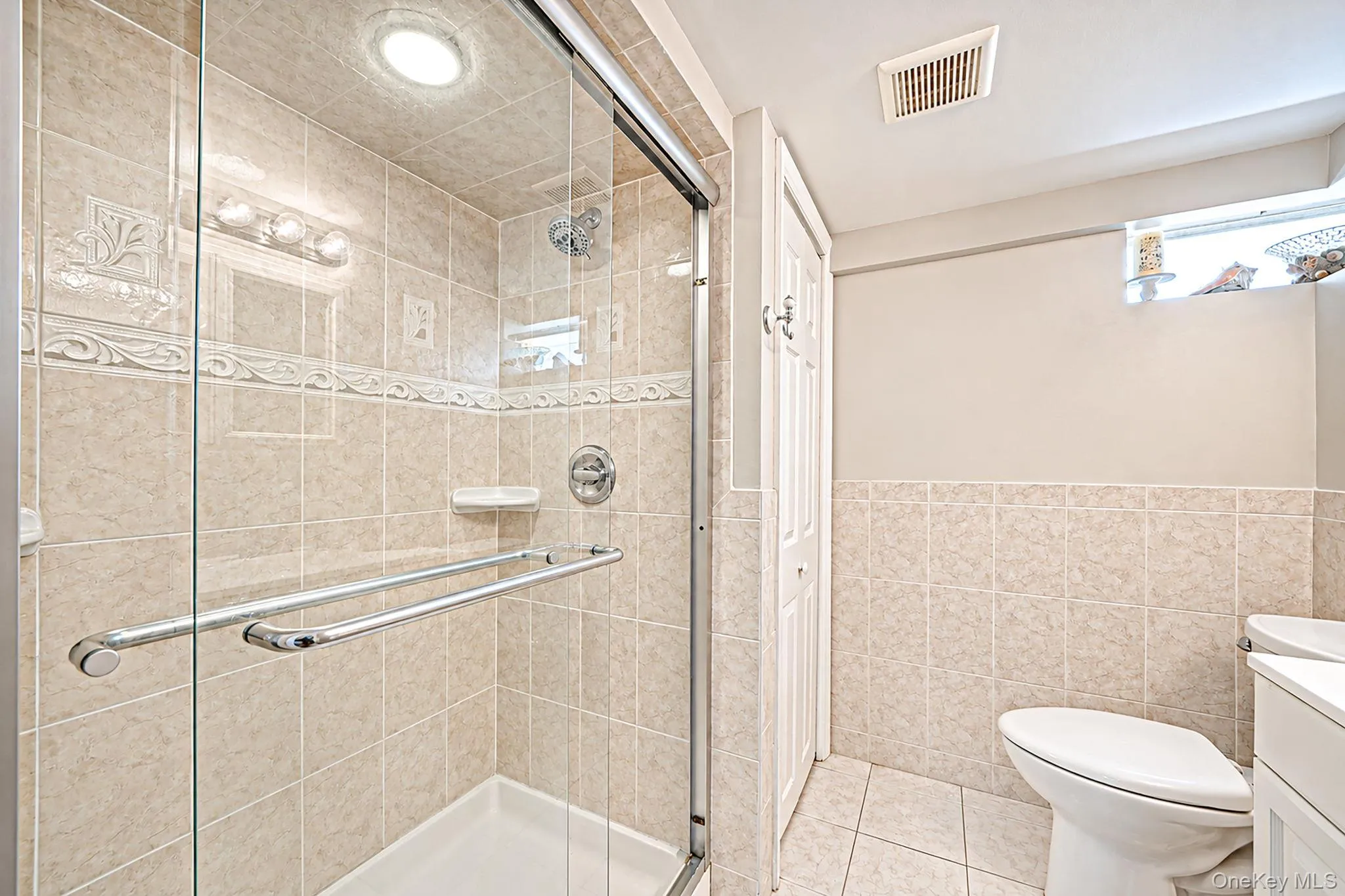 16 Salem Road, Oyster Bay, NY, 3 Bedrooms Bedrooms, 8 Rooms Rooms,3 BathroomsBathrooms,Residential,For Rent,Salem,0,1048114 16 Salem Road, Oyster Bay, NY, 3 Bedrooms Bedrooms, 8 Rooms Rooms,3 BathroomsBathrooms,Residential,For Rent,Salem,0,1048114