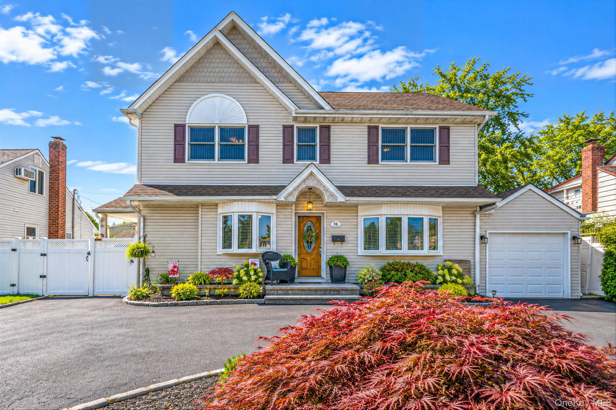 16 Salem Road, Oyster Bay, NY, 3 Bedrooms Bedrooms, 8 Rooms Rooms,3 BathroomsBathrooms,Residential,For Rent,Salem,0,1048114 16 Salem Road, Oyster Bay, NY, 3 Bedrooms Bedrooms, 8 Rooms Rooms,3 BathroomsBathrooms,Residential,For Rent,Salem,0,1048114