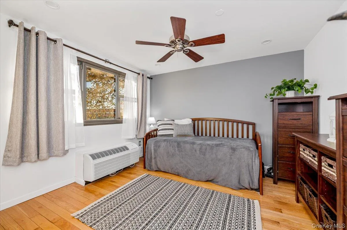 185 Park Avenue, Long Beach, NY, 2 Bedrooms Bedrooms, 4 Rooms Rooms,1 BathroomBathrooms,Residential,For Rent,Park,0,1048116 185 Park Avenue, Long Beach, NY, 2 Bedrooms Bedrooms, 4 Rooms Rooms,1 BathroomBathrooms,Residential,For Rent,Park,0,1048116