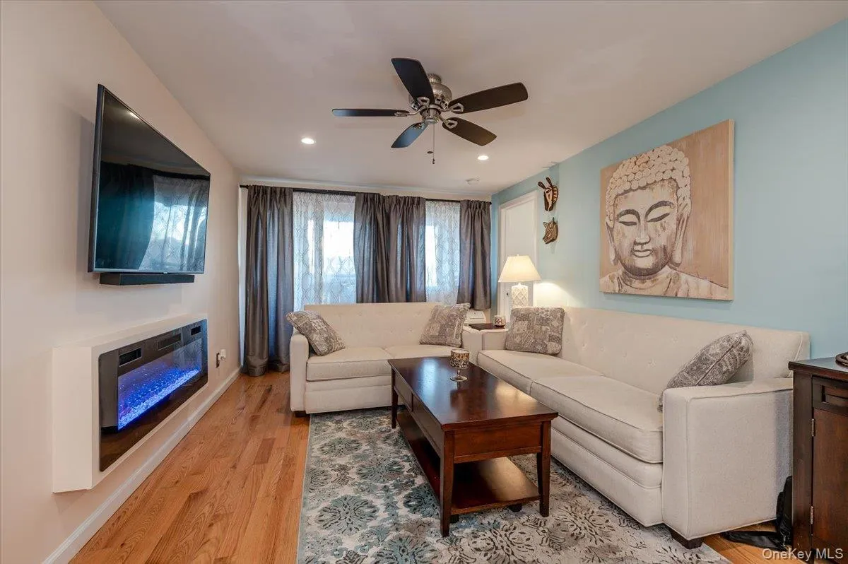 185 Park Avenue, Long Beach, NY, 2 Bedrooms Bedrooms, 4 Rooms Rooms,1 BathroomBathrooms,Residential,For Rent,Park,0,1048116 185 Park Avenue, Long Beach, NY, 2 Bedrooms Bedrooms, 4 Rooms Rooms,1 BathroomBathrooms,Residential,For Rent,Park,0,1048116