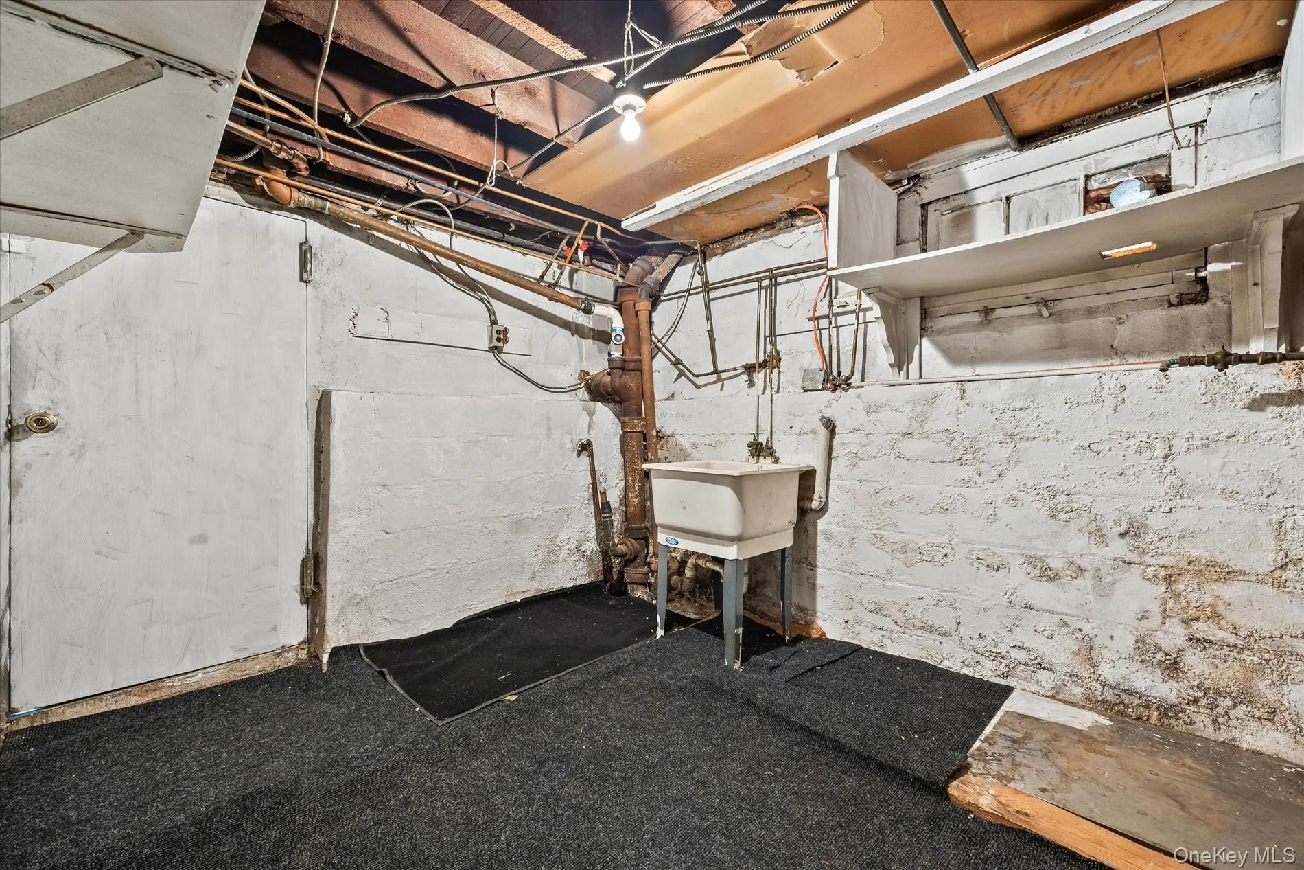 101-59 133rd Street, New York, NY, 3 Bedrooms Bedrooms, 5 Rooms Rooms,2 BathroomsBathrooms,Residential,For Rent,133rd,0,1048117 101-59 133rd Street, New York, NY, 3 Bedrooms Bedrooms, 5 Rooms Rooms,2 BathroomsBathrooms,Residential,For Rent,133rd,0,1048117
