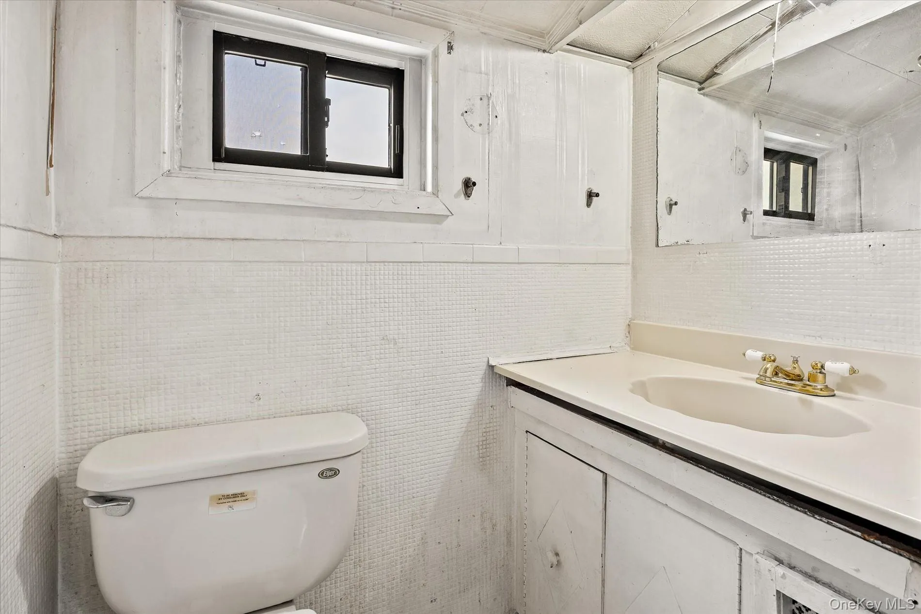 101-59 133rd Street, New York, NY, 3 Bedrooms Bedrooms, 5 Rooms Rooms,2 BathroomsBathrooms,Residential,For Rent,133rd,0,1048117 101-59 133rd Street, New York, NY, 3 Bedrooms Bedrooms, 5 Rooms Rooms,2 BathroomsBathrooms,Residential,For Rent,133rd,0,1048117