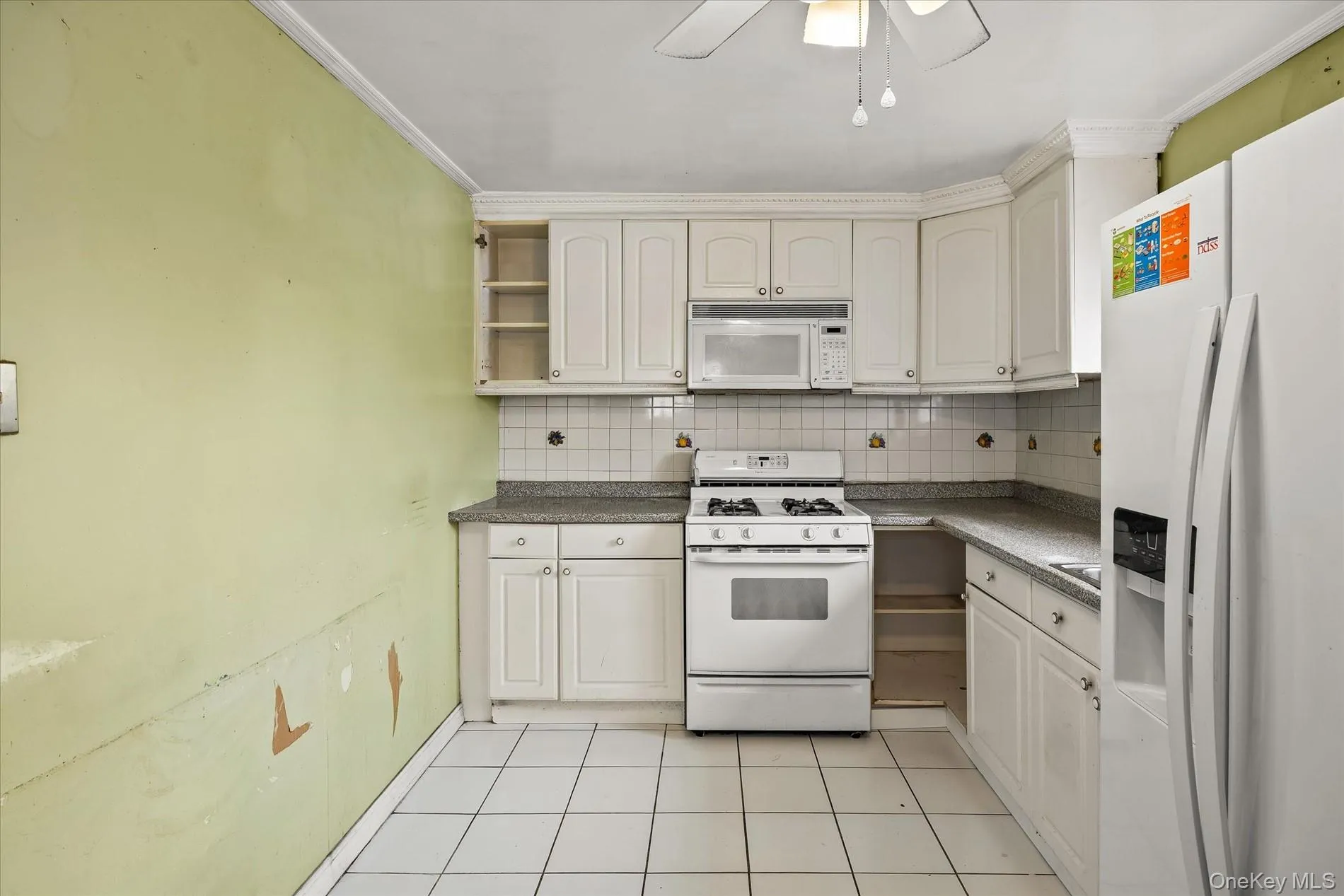 101-59 133rd Street, New York, NY, 3 Bedrooms Bedrooms, 5 Rooms Rooms,2 BathroomsBathrooms,Residential,For Rent,133rd,0,1048117 101-59 133rd Street, New York, NY, 3 Bedrooms Bedrooms, 5 Rooms Rooms,2 BathroomsBathrooms,Residential,For Rent,133rd,0,1048117