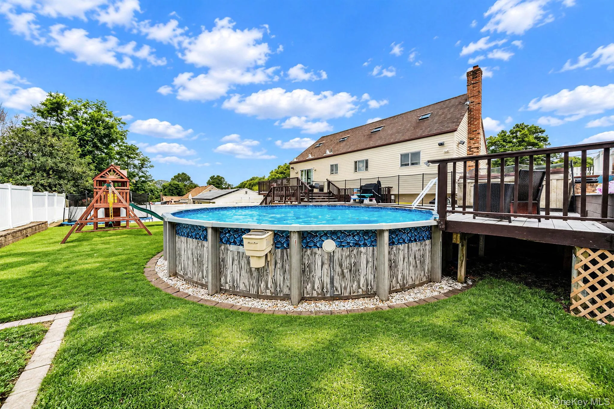 12 Carston Street, Brookhaven, NY, 6 Bedrooms Bedrooms, 11 Rooms Rooms,3 BathroomsBathrooms,Residential,For Rent,Carston,0,1048125 12 Carston Street, Brookhaven, NY, 6 Bedrooms Bedrooms, 11 Rooms Rooms,3 BathroomsBathrooms,Residential,For Rent,Carston,0,1048125