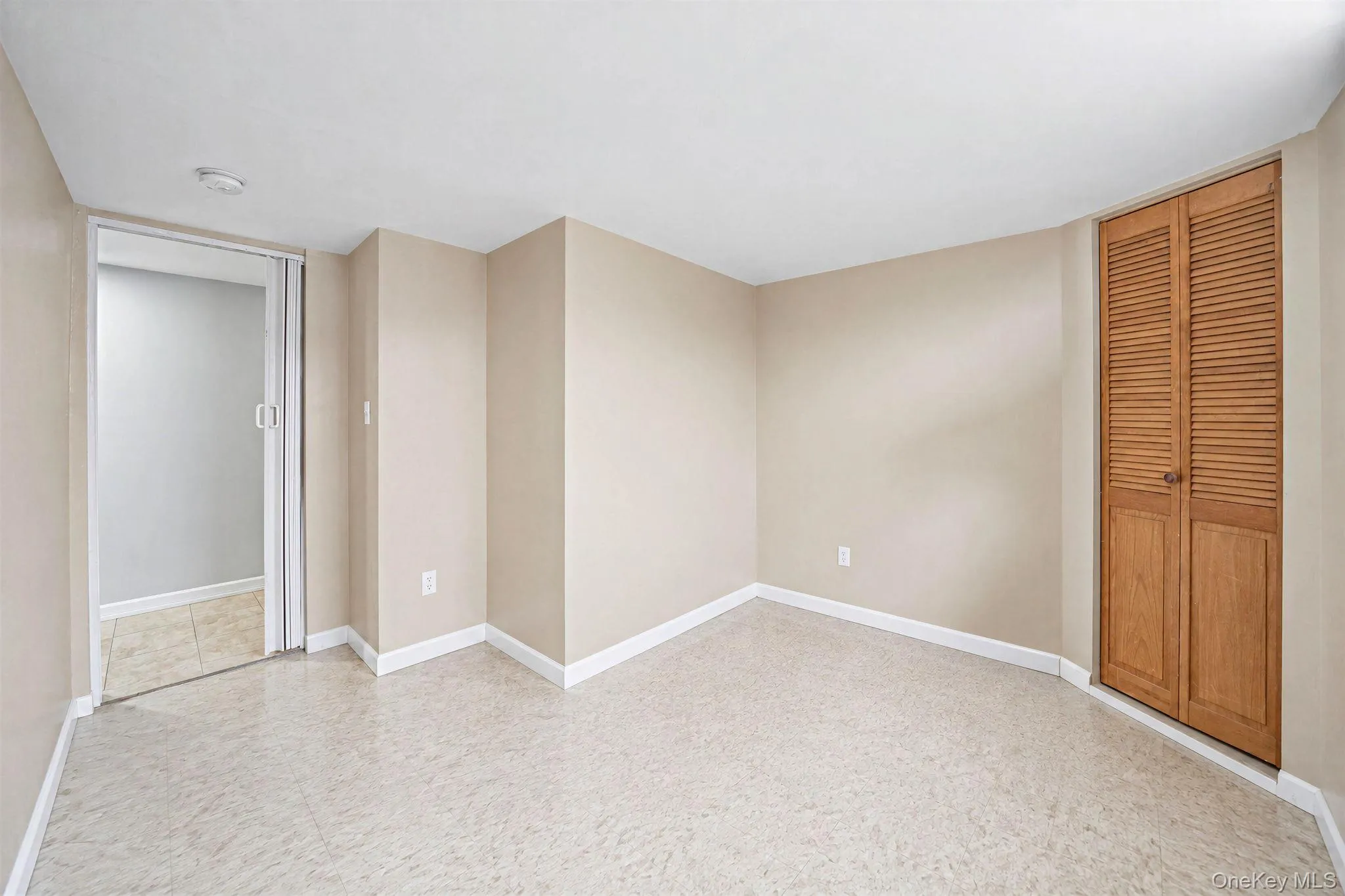 12 Carston Street, Brookhaven, NY, 6 Bedrooms Bedrooms, 11 Rooms Rooms,3 BathroomsBathrooms,Residential,For Rent,Carston,0,1048125 12 Carston Street, Brookhaven, NY, 6 Bedrooms Bedrooms, 11 Rooms Rooms,3 BathroomsBathrooms,Residential,For Rent,Carston,0,1048125
