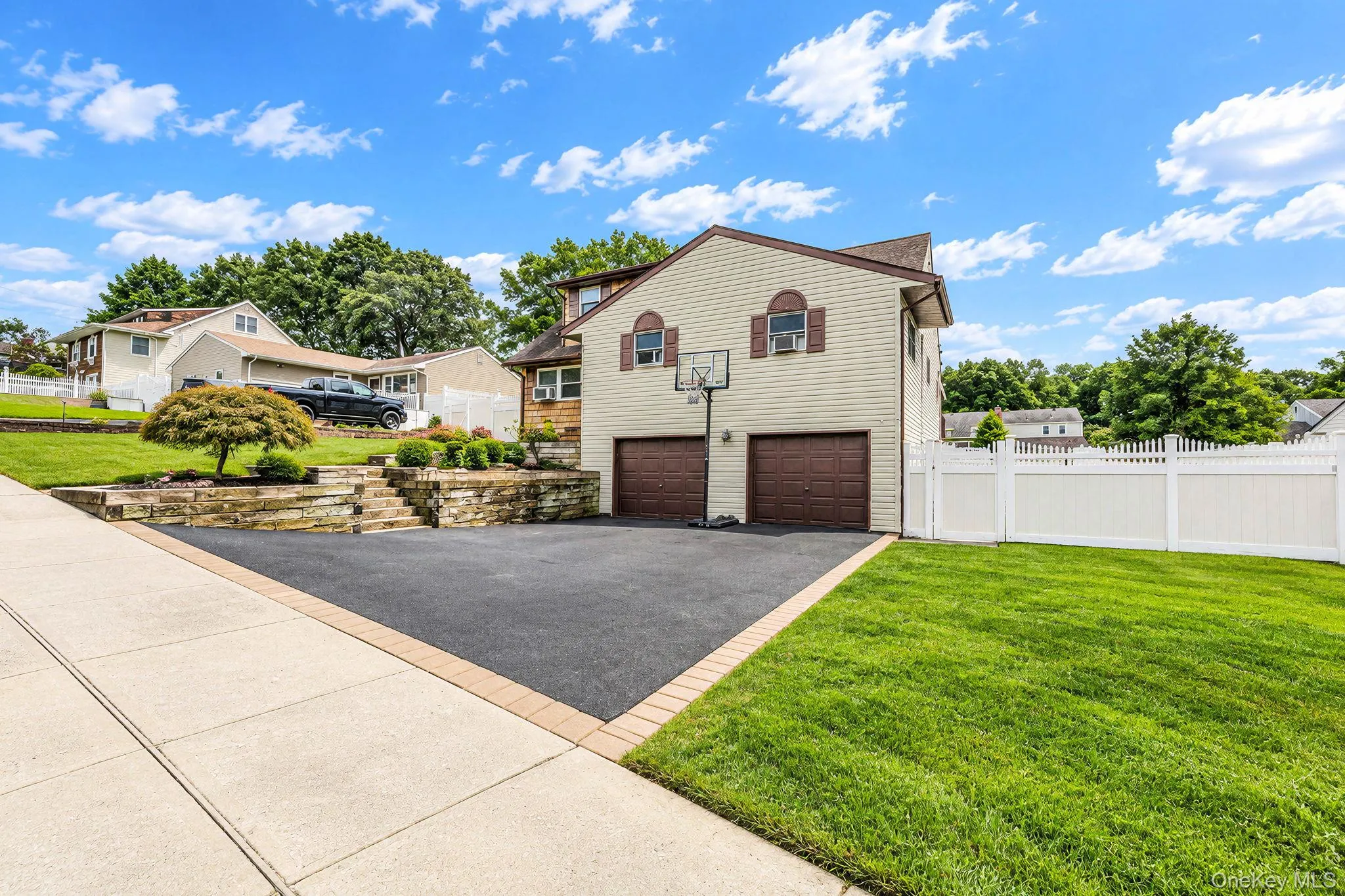 12 Carston Street, Brookhaven, NY, 6 Bedrooms Bedrooms, 11 Rooms Rooms,3 BathroomsBathrooms,Residential,For Rent,Carston,0,1048125 12 Carston Street, Brookhaven, NY, 6 Bedrooms Bedrooms, 11 Rooms Rooms,3 BathroomsBathrooms,Residential,For Rent,Carston,0,1048125