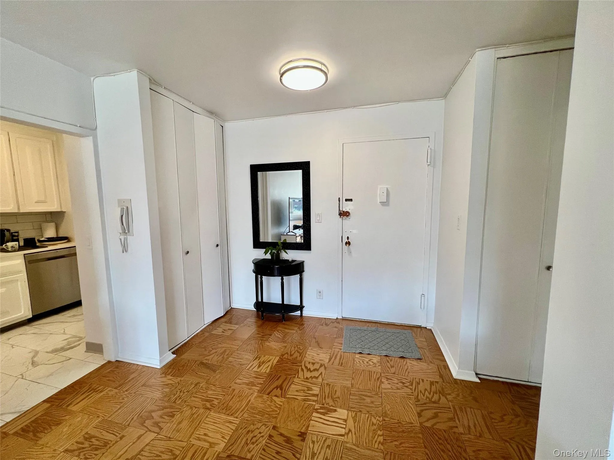 Entry foyer Entry foyer