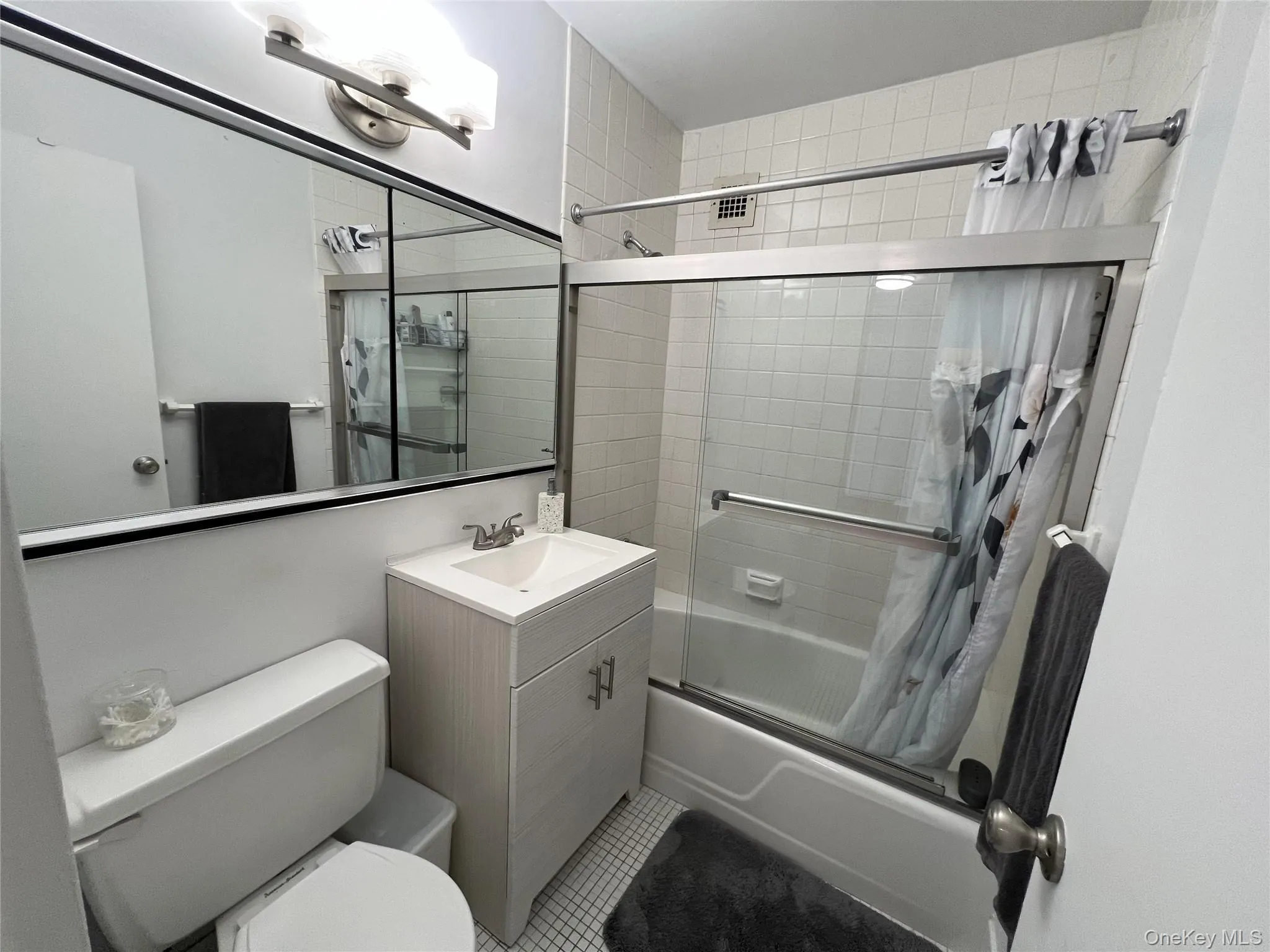 30 Lake Street, White Plains, NY, 1 Bedroom Bedrooms, 4 Rooms Rooms,1 BathroomBathrooms,Residential Lease,For Rent,Lake,0,1048134 30 Lake Street, White Plains, NY, 1 Bedroom Bedrooms, 4 Rooms Rooms,1 BathroomBathrooms,Residential Lease,For Rent,Lake,0,1048134