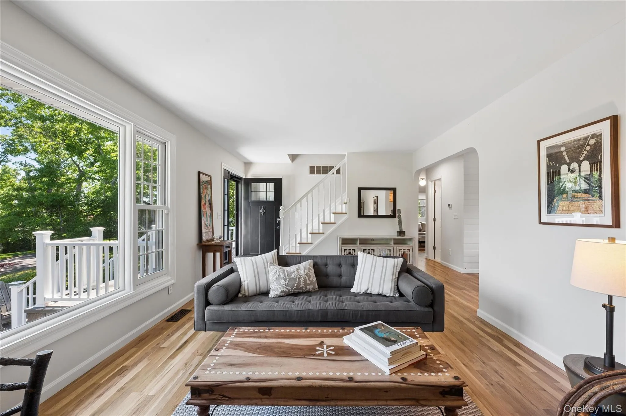 58 Ocean Avenue, Southampton, NY, 3 Bedrooms Bedrooms, 7 Rooms Rooms,2 BathroomsBathrooms,Residential Lease,For Rent,Ocean,0,1048142 58 Ocean Avenue, Southampton, NY, 3 Bedrooms Bedrooms, 7 Rooms Rooms,2 BathroomsBathrooms,Residential Lease,For Rent,Ocean,0,1048142
