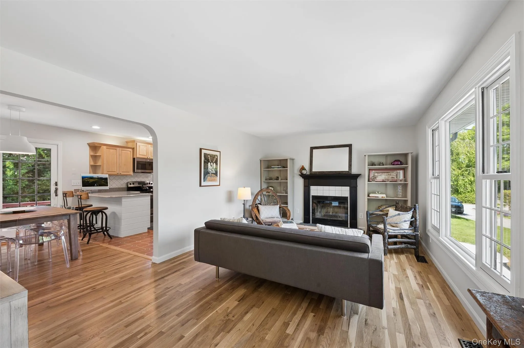 58 Ocean Avenue, Southampton, NY, 3 Bedrooms Bedrooms, 7 Rooms Rooms,2 BathroomsBathrooms,Residential Lease,For Rent,Ocean,0,1048142 58 Ocean Avenue, Southampton, NY, 3 Bedrooms Bedrooms, 7 Rooms Rooms,2 BathroomsBathrooms,Residential Lease,For Rent,Ocean,0,1048142