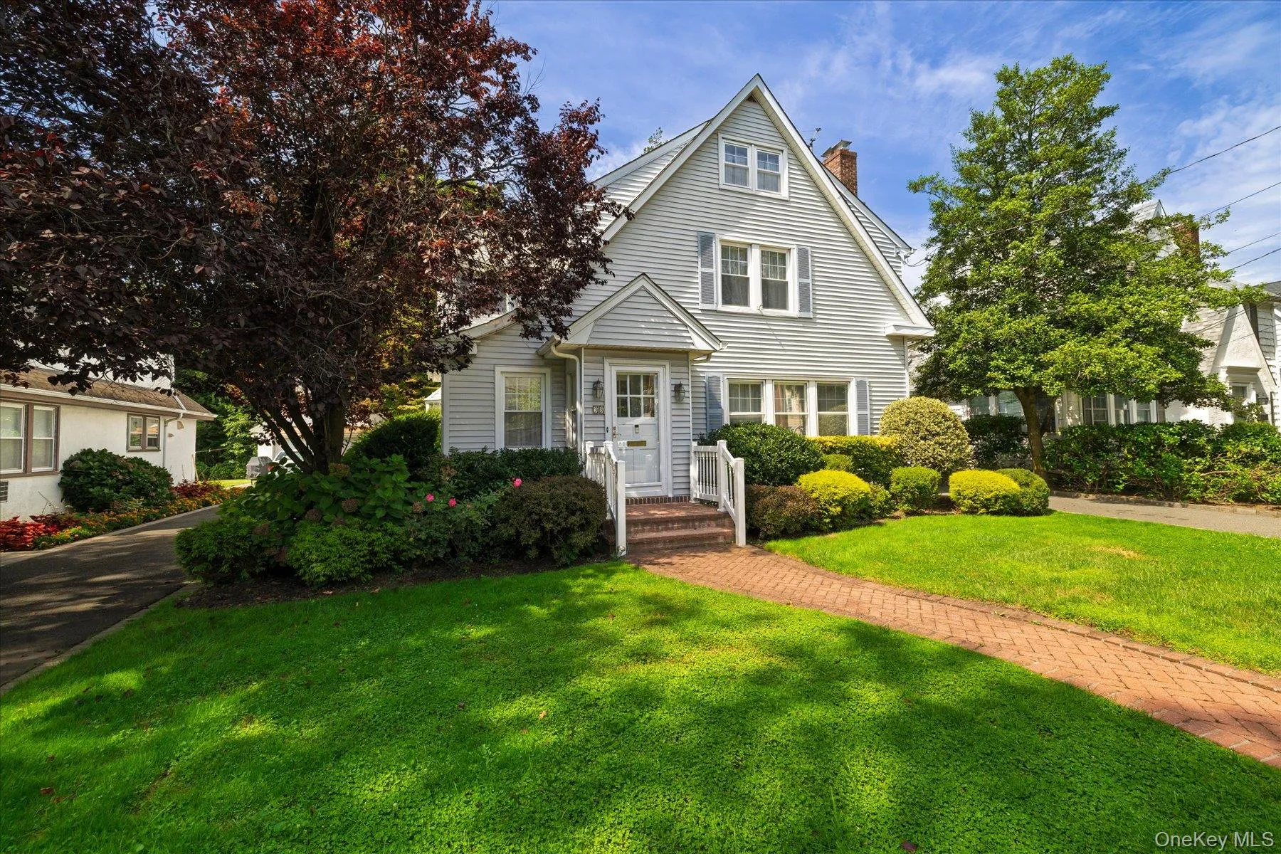 38 Fern Street, Hempstead, NY, 3 Bedrooms Bedrooms, 8 Rooms Rooms,3 BathroomsBathrooms,Residential,For Rent,Fern,0,1048148 38 Fern Street, Hempstead, NY, 3 Bedrooms Bedrooms, 8 Rooms Rooms,3 BathroomsBathrooms,Residential,For Rent,Fern,0,1048148