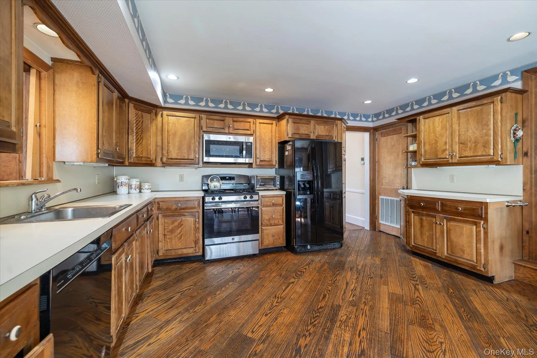 38 Fern Street, Hempstead, NY, 3 Bedrooms Bedrooms, 8 Rooms Rooms,3 BathroomsBathrooms,Residential,For Rent,Fern,0,1048148 38 Fern Street, Hempstead, NY, 3 Bedrooms Bedrooms, 8 Rooms Rooms,3 BathroomsBathrooms,Residential,For Rent,Fern,0,1048148