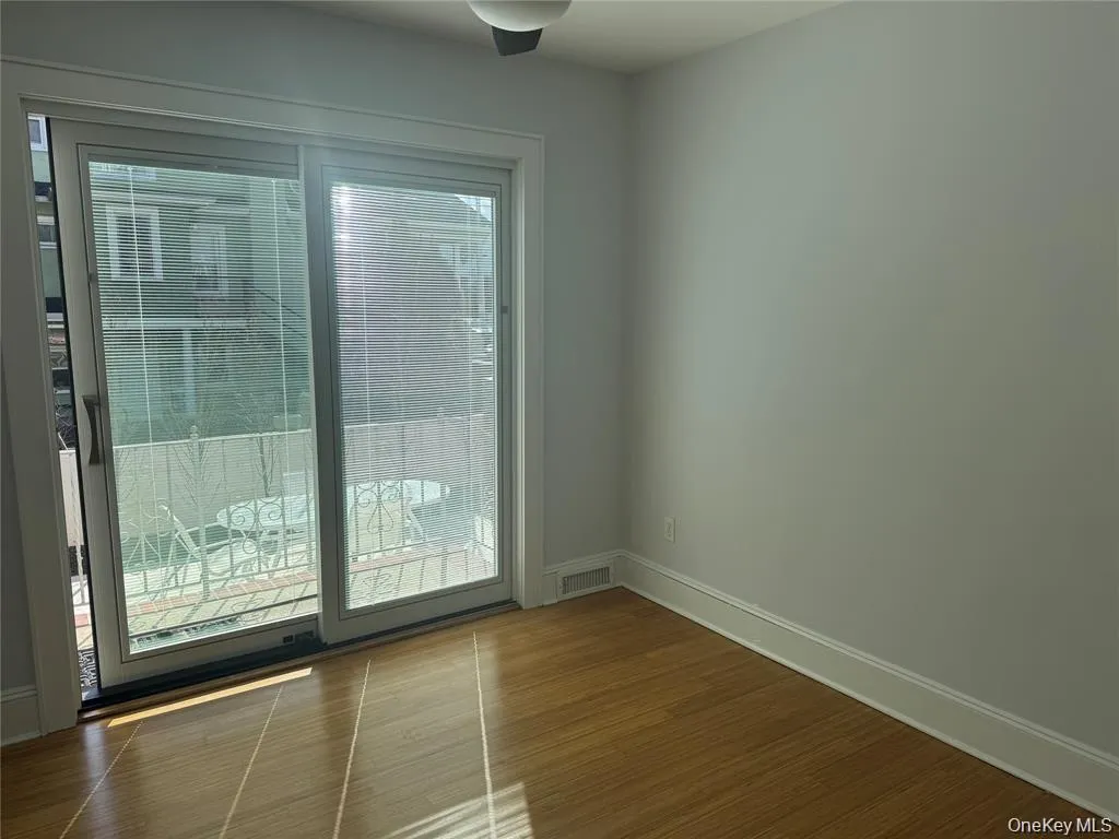 46 Clayton Avenue, Hempstead, NY, 3 Bedrooms Bedrooms, 6 Rooms Rooms,2 BathroomsBathrooms,Residential Lease,For Rent,Clayton,0,1048149 46 Clayton Avenue, Hempstead, NY, 3 Bedrooms Bedrooms, 6 Rooms Rooms,2 BathroomsBathrooms,Residential Lease,For Rent,Clayton,0,1048149