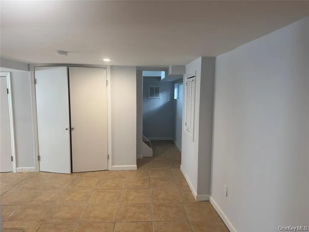 46 Clayton Avenue, Hempstead, NY, 3 Bedrooms Bedrooms, 6 Rooms Rooms,2 BathroomsBathrooms,Residential Lease,For Rent,Clayton,0,1048149 46 Clayton Avenue, Hempstead, NY, 3 Bedrooms Bedrooms, 6 Rooms Rooms,2 BathroomsBathrooms,Residential Lease,For Rent,Clayton,0,1048149