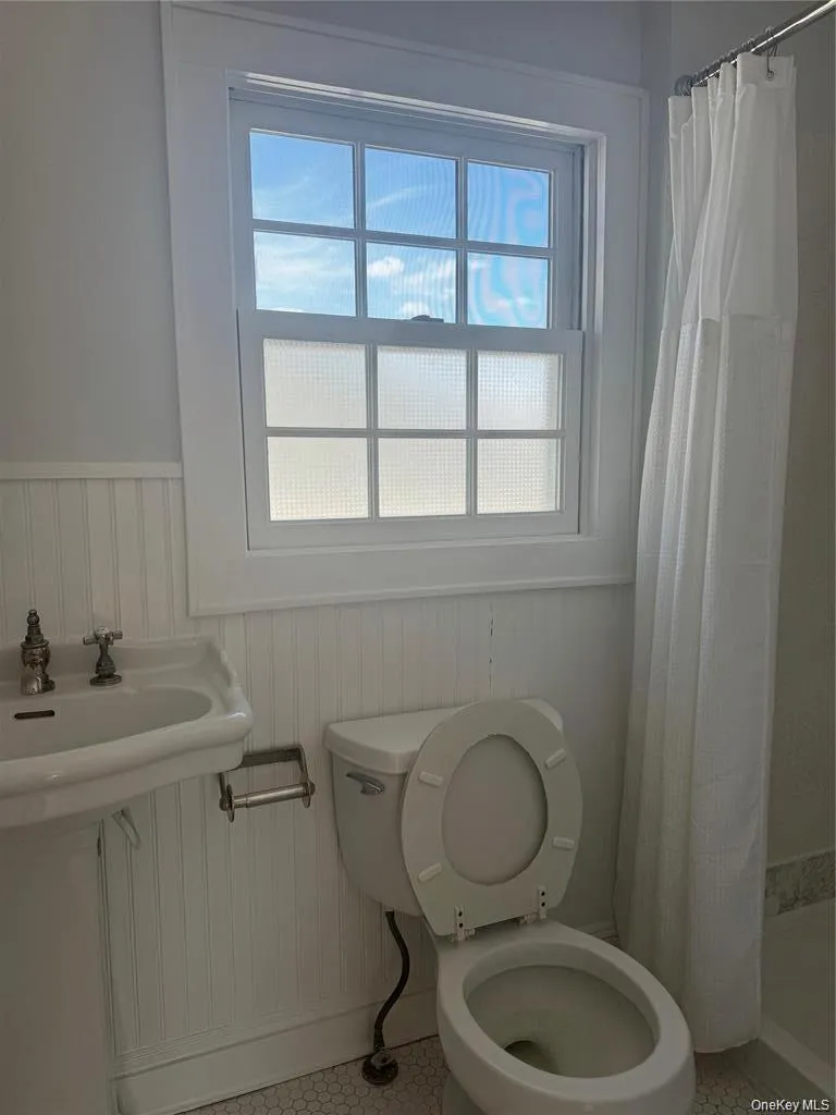 46 Clayton Avenue, Hempstead, NY, 3 Bedrooms Bedrooms, 6 Rooms Rooms,2 BathroomsBathrooms,Residential Lease,For Rent,Clayton,0,1048149 46 Clayton Avenue, Hempstead, NY, 3 Bedrooms Bedrooms, 6 Rooms Rooms,2 BathroomsBathrooms,Residential Lease,For Rent,Clayton,0,1048149