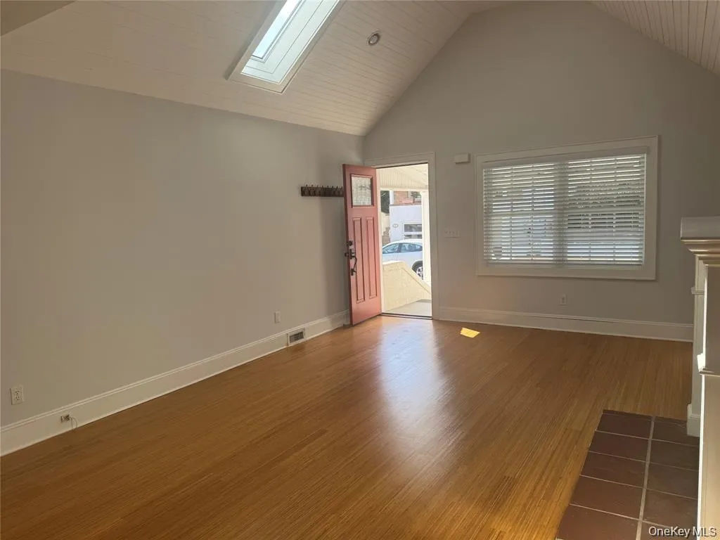 46 Clayton Avenue, Hempstead, NY, 3 Bedrooms Bedrooms, 6 Rooms Rooms,2 BathroomsBathrooms,Residential Lease,For Rent,Clayton,0,1048149 46 Clayton Avenue, Hempstead, NY, 3 Bedrooms Bedrooms, 6 Rooms Rooms,2 BathroomsBathrooms,Residential Lease,For Rent,Clayton,0,1048149