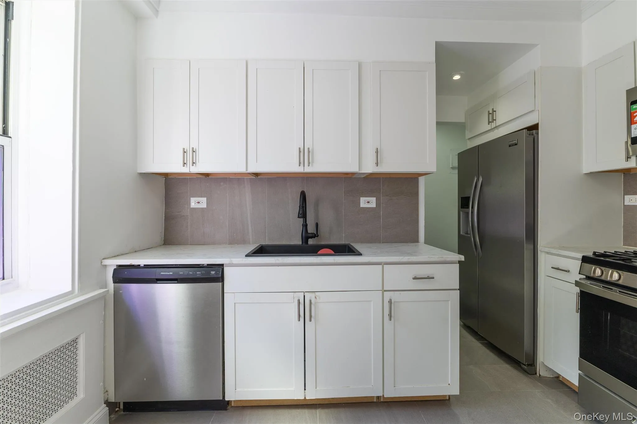 2 Sadore Lane, Yonkers, NY, 2 Bedrooms Bedrooms, 4 Rooms Rooms,1 BathroomBathrooms,Residential Lease,For Rent,Sadore Lane,0,1048151 2 Sadore Lane, Yonkers, NY, 2 Bedrooms Bedrooms, 4 Rooms Rooms,1 BathroomBathrooms,Residential Lease,For Rent,Sadore Lane,0,1048151