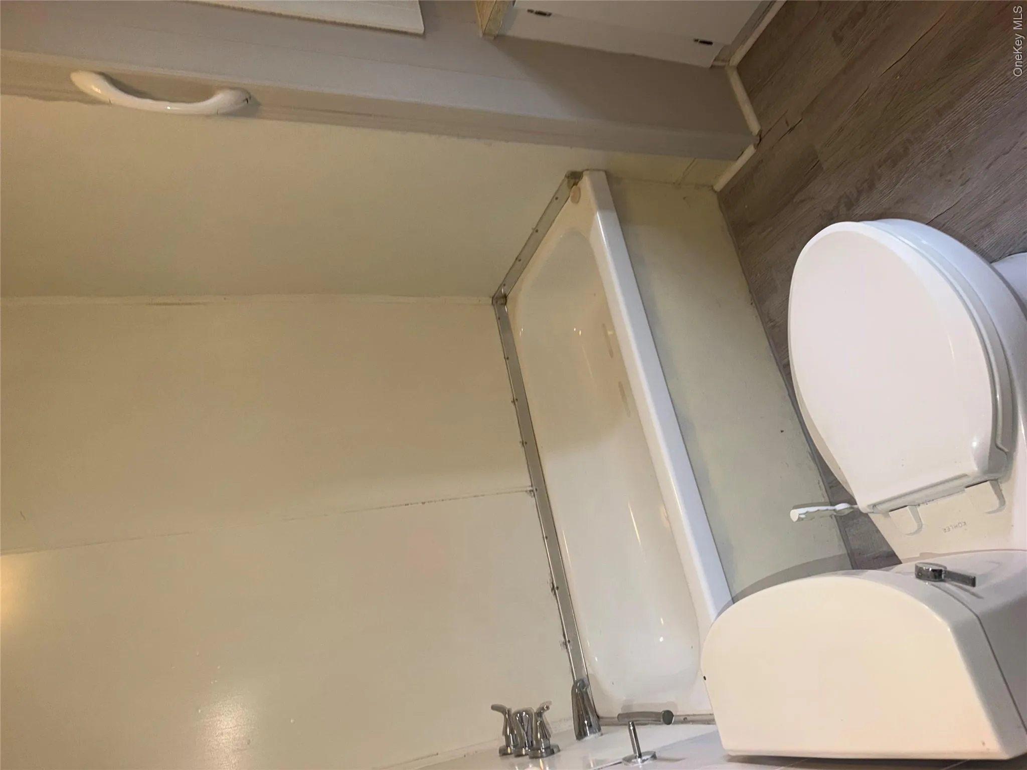 6 Oahu Lane, Plattekill, NY, 2 Bedrooms Bedrooms, 5 Rooms Rooms,1 BathroomBathrooms,Residential,For Rent,Oahu,0,1048152 6 Oahu Lane, Plattekill, NY, 2 Bedrooms Bedrooms, 5 Rooms Rooms,1 BathroomBathrooms,Residential,For Rent,Oahu,0,1048152