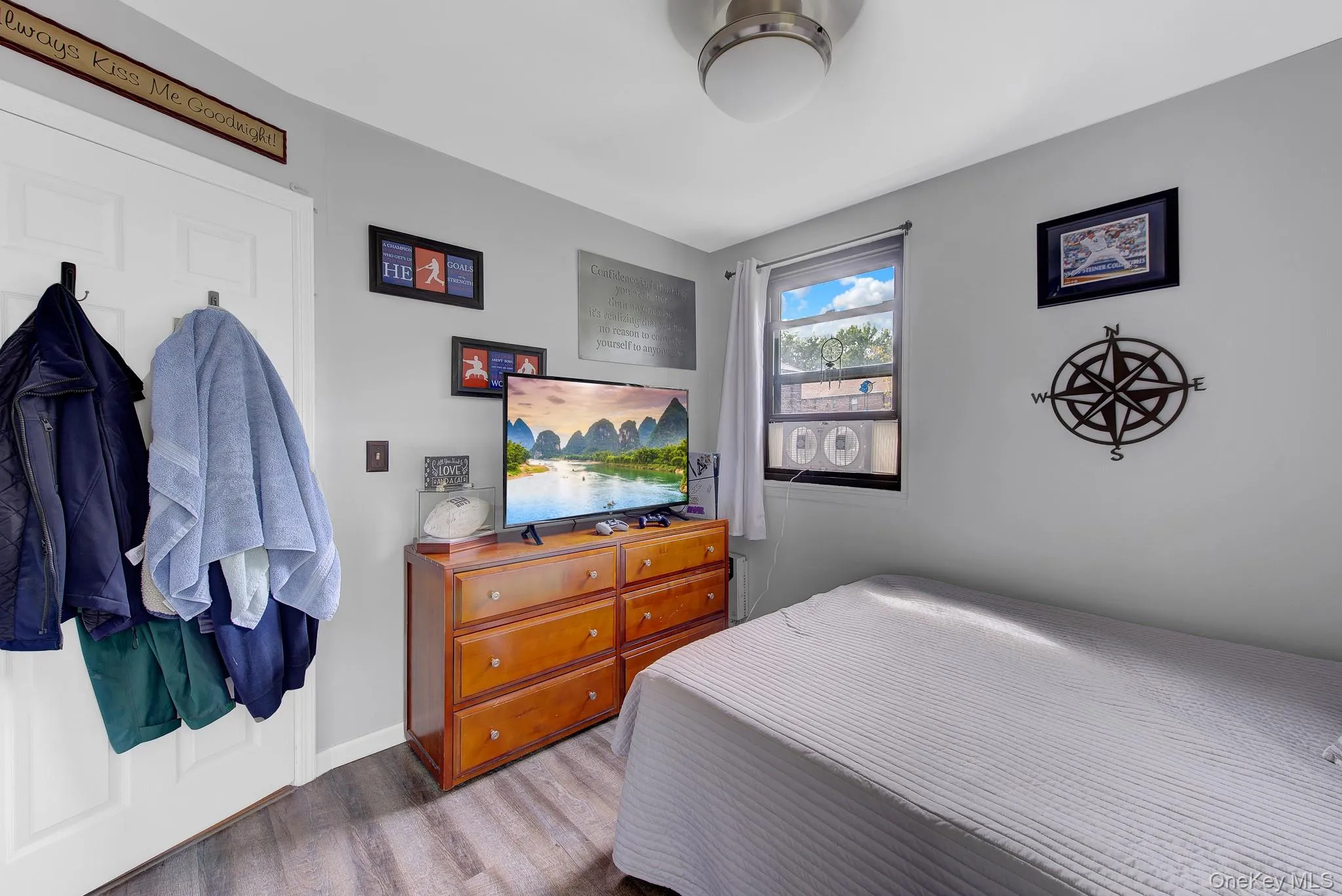 245-14 61st Avenue, New York, NY, 2 Bedrooms Bedrooms, 5 Rooms Rooms,1 BathroomBathrooms,Residential,For Rent,61st,0,1048154 245-14 61st Avenue, New York, NY, 2 Bedrooms Bedrooms, 5 Rooms Rooms,1 BathroomBathrooms,Residential,For Rent,61st,0,1048154
