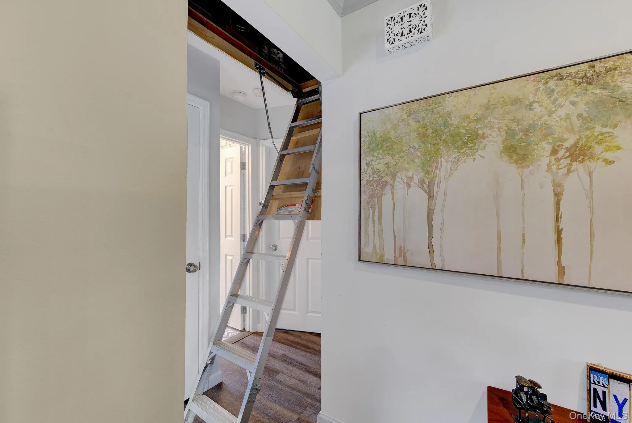 245-14 61st Avenue, New York, NY, 2 Bedrooms Bedrooms, 5 Rooms Rooms,1 BathroomBathrooms,Residential,For Rent,61st,0,1048154 245-14 61st Avenue, New York, NY, 2 Bedrooms Bedrooms, 5 Rooms Rooms,1 BathroomBathrooms,Residential,For Rent,61st,0,1048154