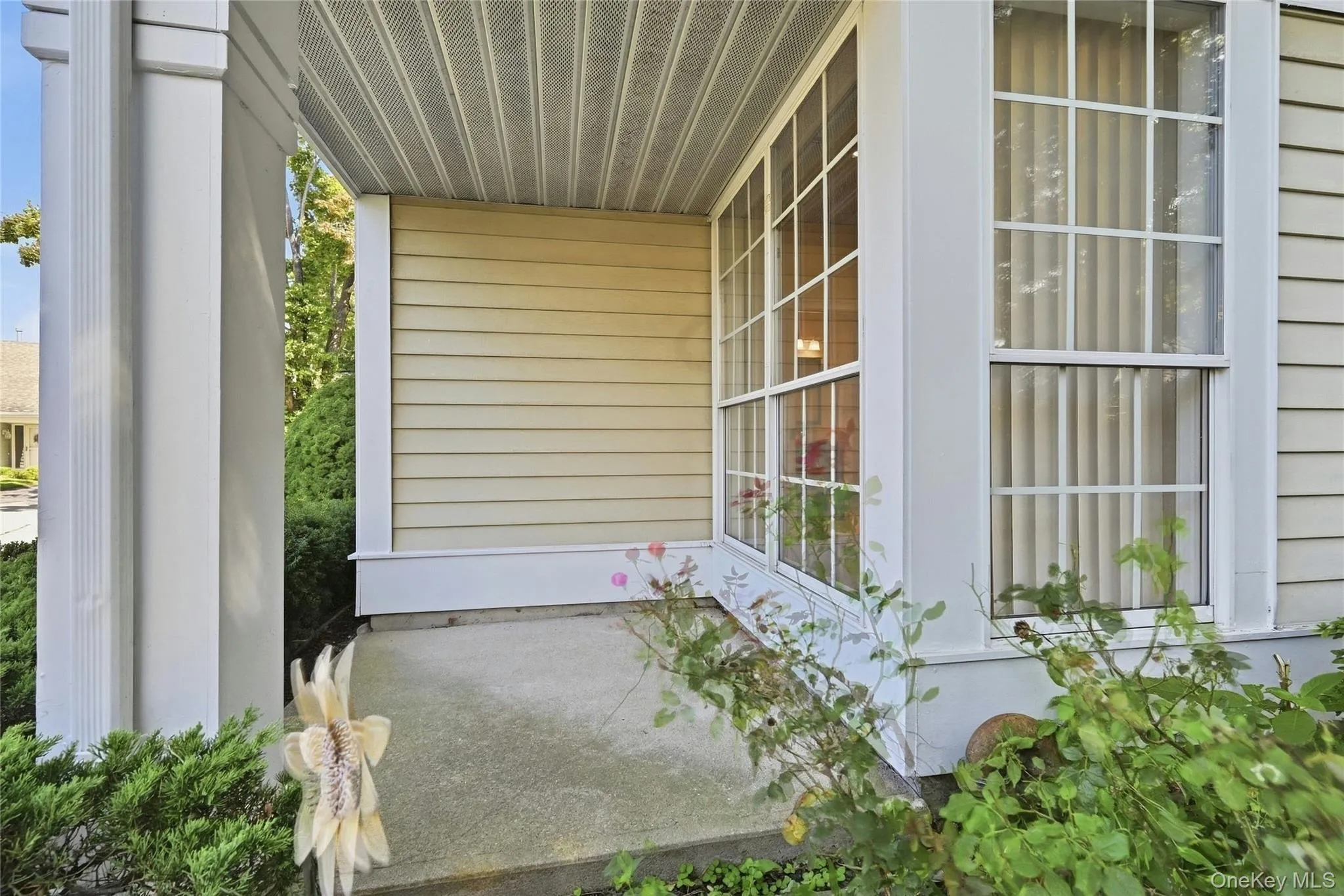 9 Oakdale Court, Brookhaven, NY, 2 Bedrooms Bedrooms, 6 Rooms Rooms,2 BathroomsBathrooms,Residential,For Rent,Oakdale,0,1048158 9 Oakdale Court, Brookhaven, NY, 2 Bedrooms Bedrooms, 6 Rooms Rooms,2 BathroomsBathrooms,Residential,For Rent,Oakdale,0,1048158