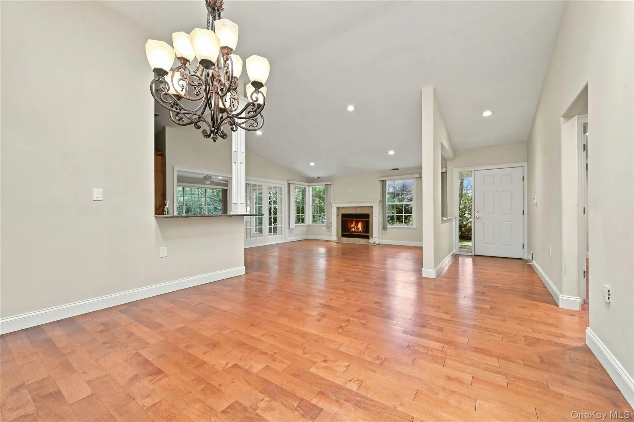 9 Oakdale Court, Brookhaven, NY, 2 Bedrooms Bedrooms, 6 Rooms Rooms,2 BathroomsBathrooms,Residential,For Rent,Oakdale,0,1048158 9 Oakdale Court, Brookhaven, NY, 2 Bedrooms Bedrooms, 6 Rooms Rooms,2 BathroomsBathrooms,Residential,For Rent,Oakdale,0,1048158