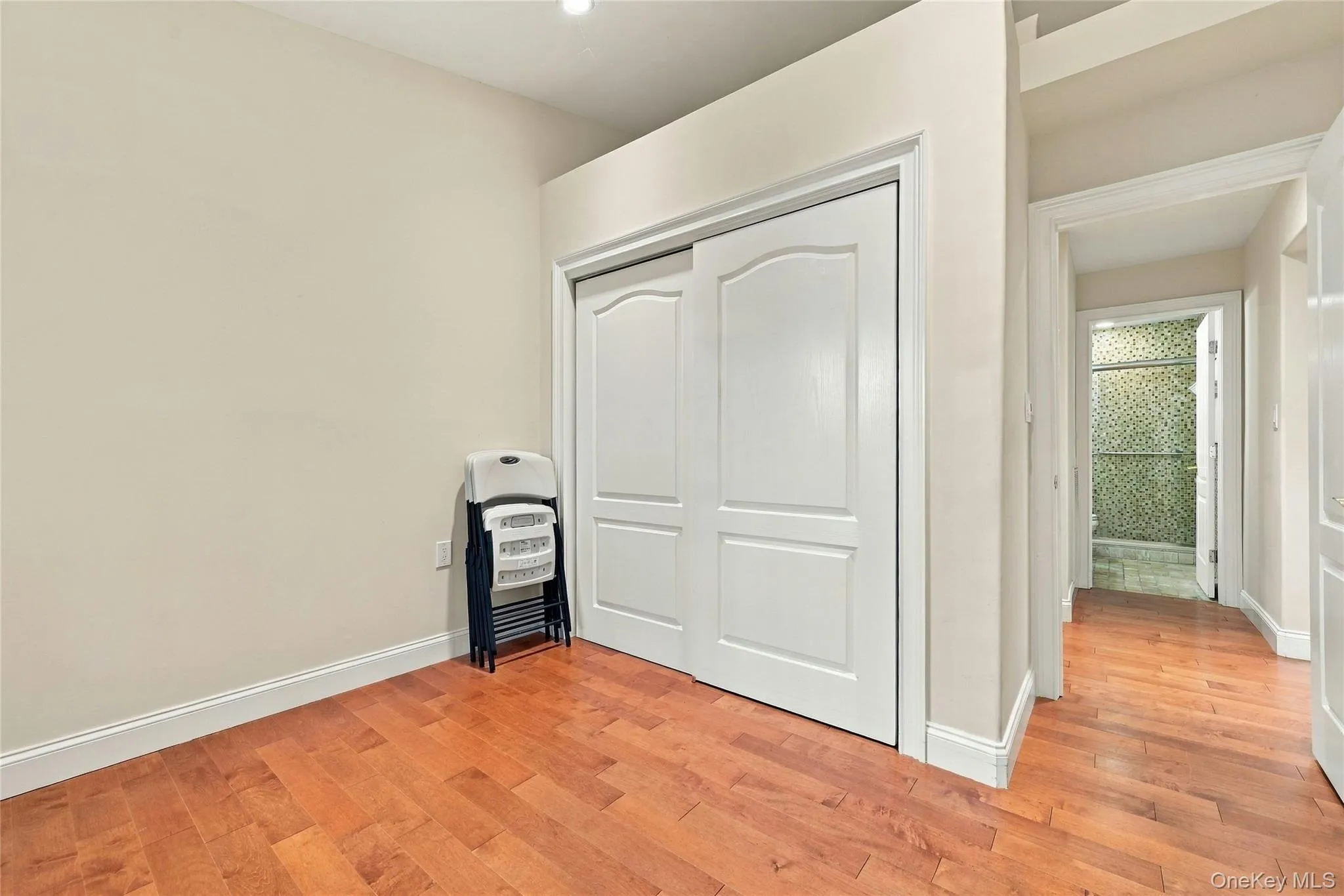 9 Oakdale Court, Brookhaven, NY, 2 Bedrooms Bedrooms, 6 Rooms Rooms,2 BathroomsBathrooms,Residential,For Rent,Oakdale,0,1048158 9 Oakdale Court, Brookhaven, NY, 2 Bedrooms Bedrooms, 6 Rooms Rooms,2 BathroomsBathrooms,Residential,For Rent,Oakdale,0,1048158