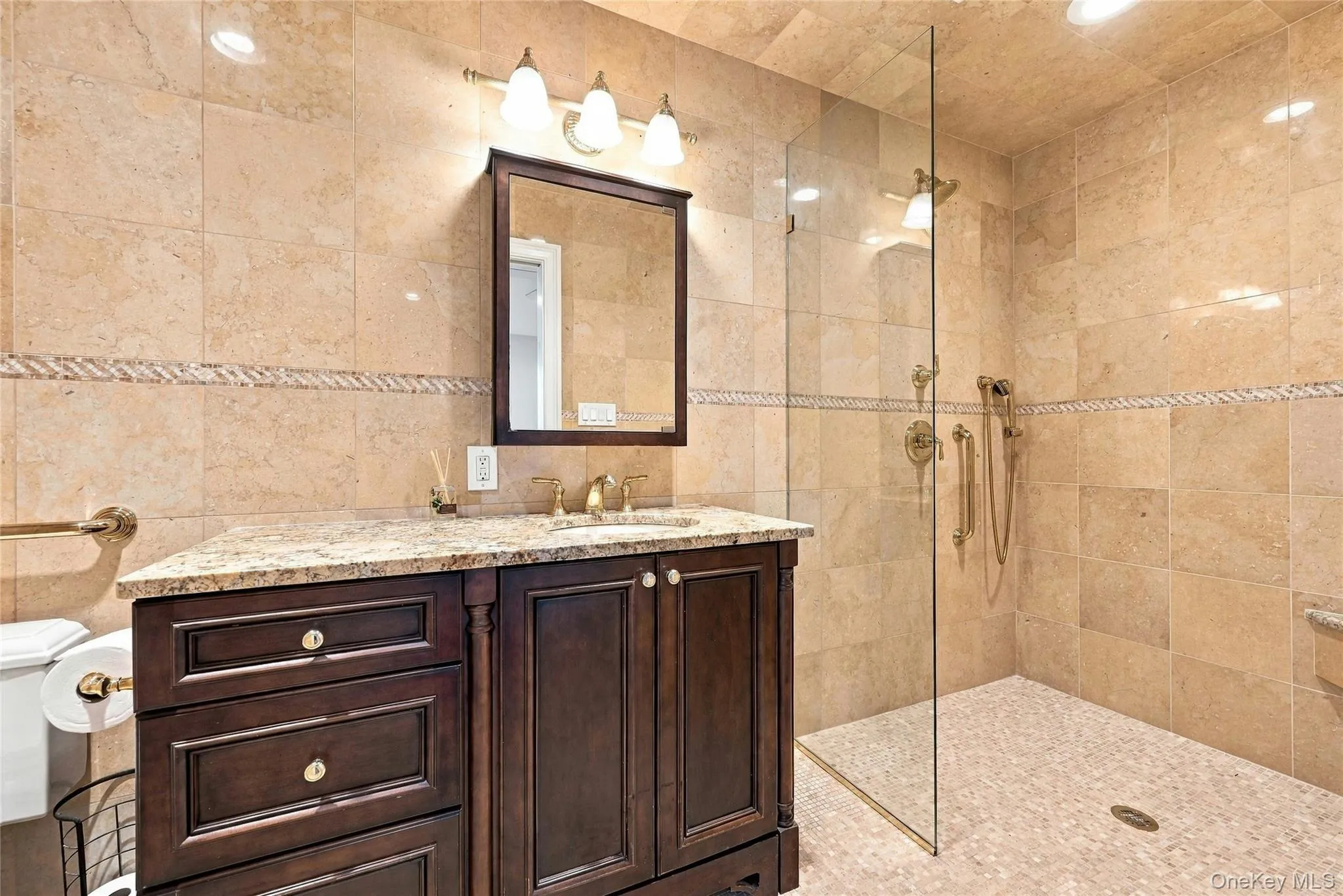 9 Oakdale Court, Brookhaven, NY, 2 Bedrooms Bedrooms, 6 Rooms Rooms,2 BathroomsBathrooms,Residential,For Rent,Oakdale,0,1048158 9 Oakdale Court, Brookhaven, NY, 2 Bedrooms Bedrooms, 6 Rooms Rooms,2 BathroomsBathrooms,Residential,For Rent,Oakdale,0,1048158